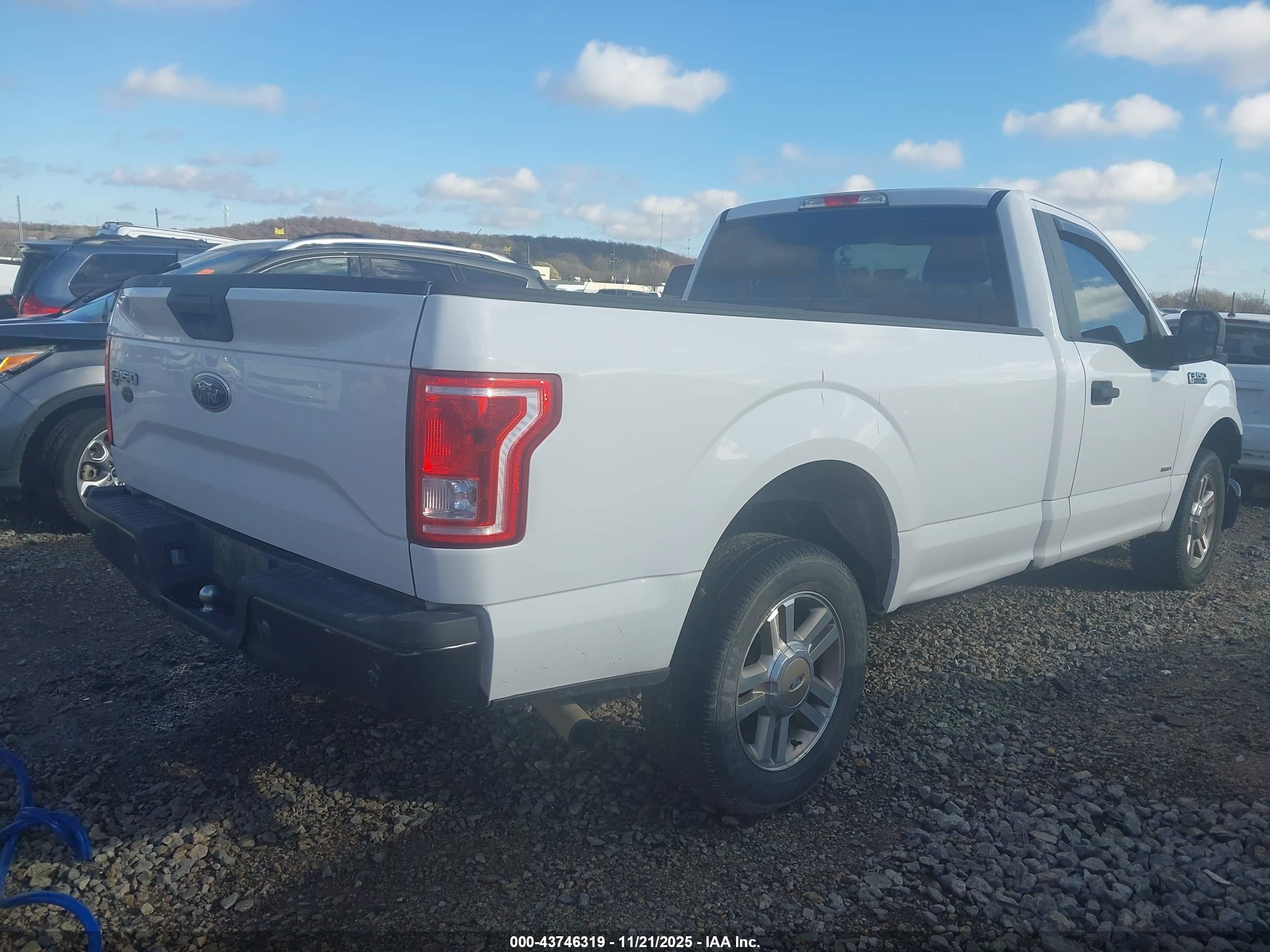 FORD F-150 image 4