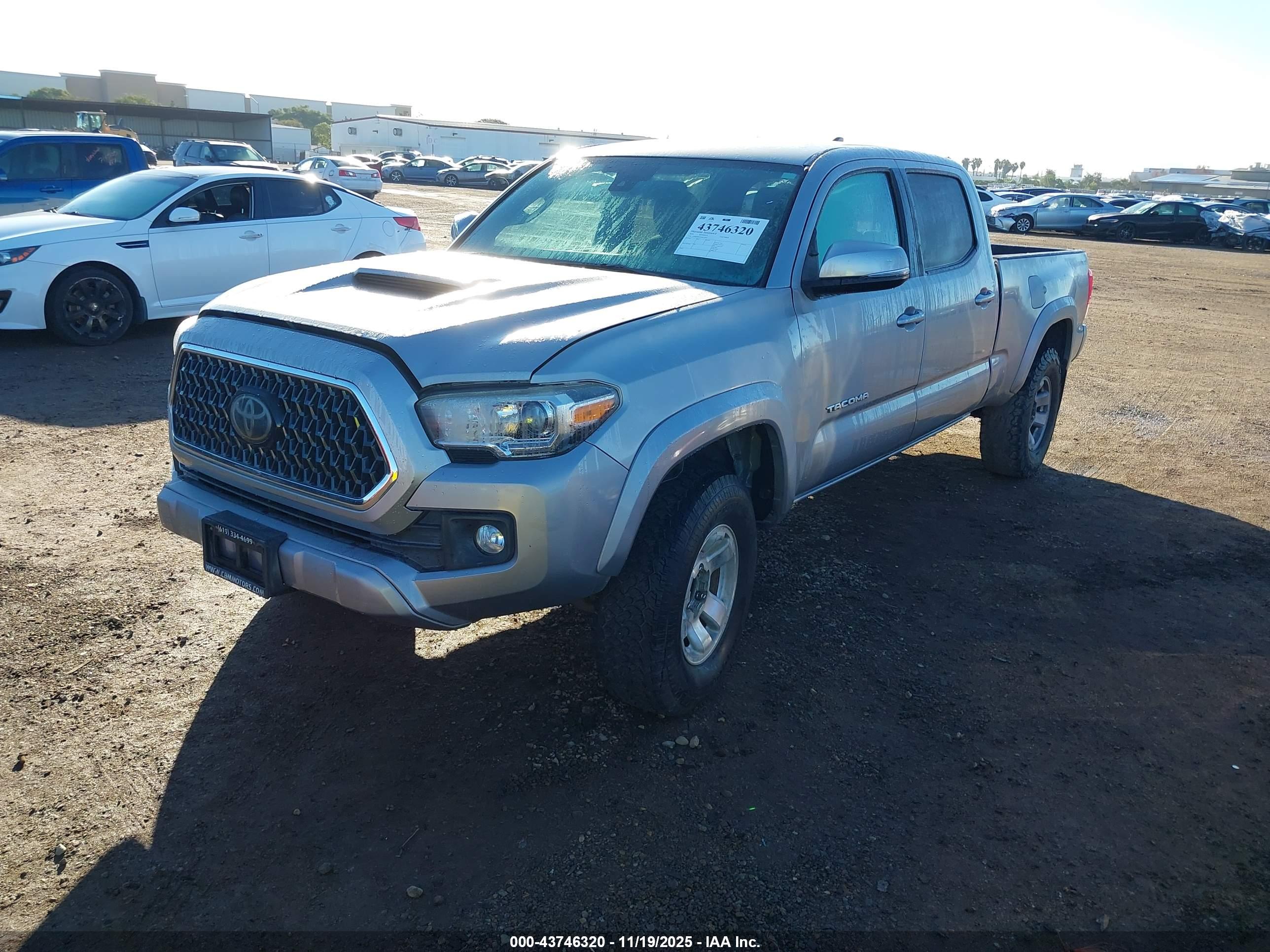 TOYOTA TACOMA image 2