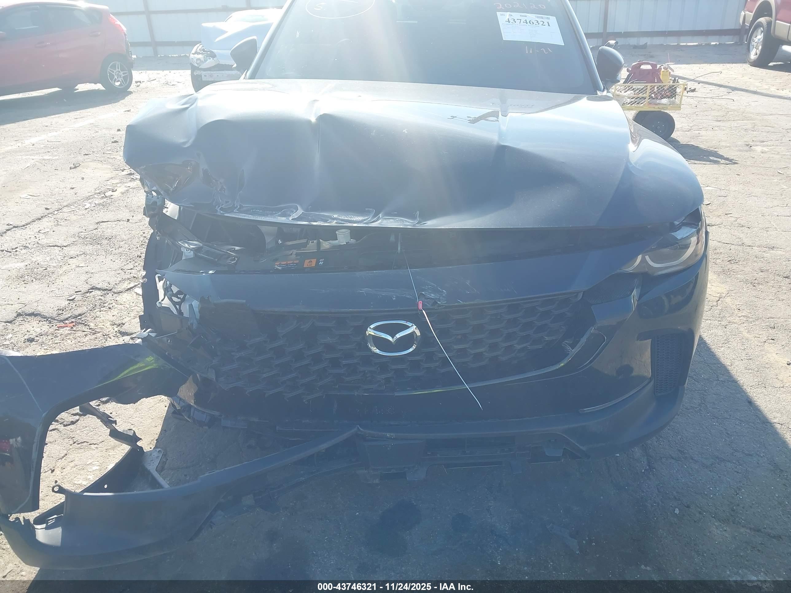 MAZDA CX-50 image 6