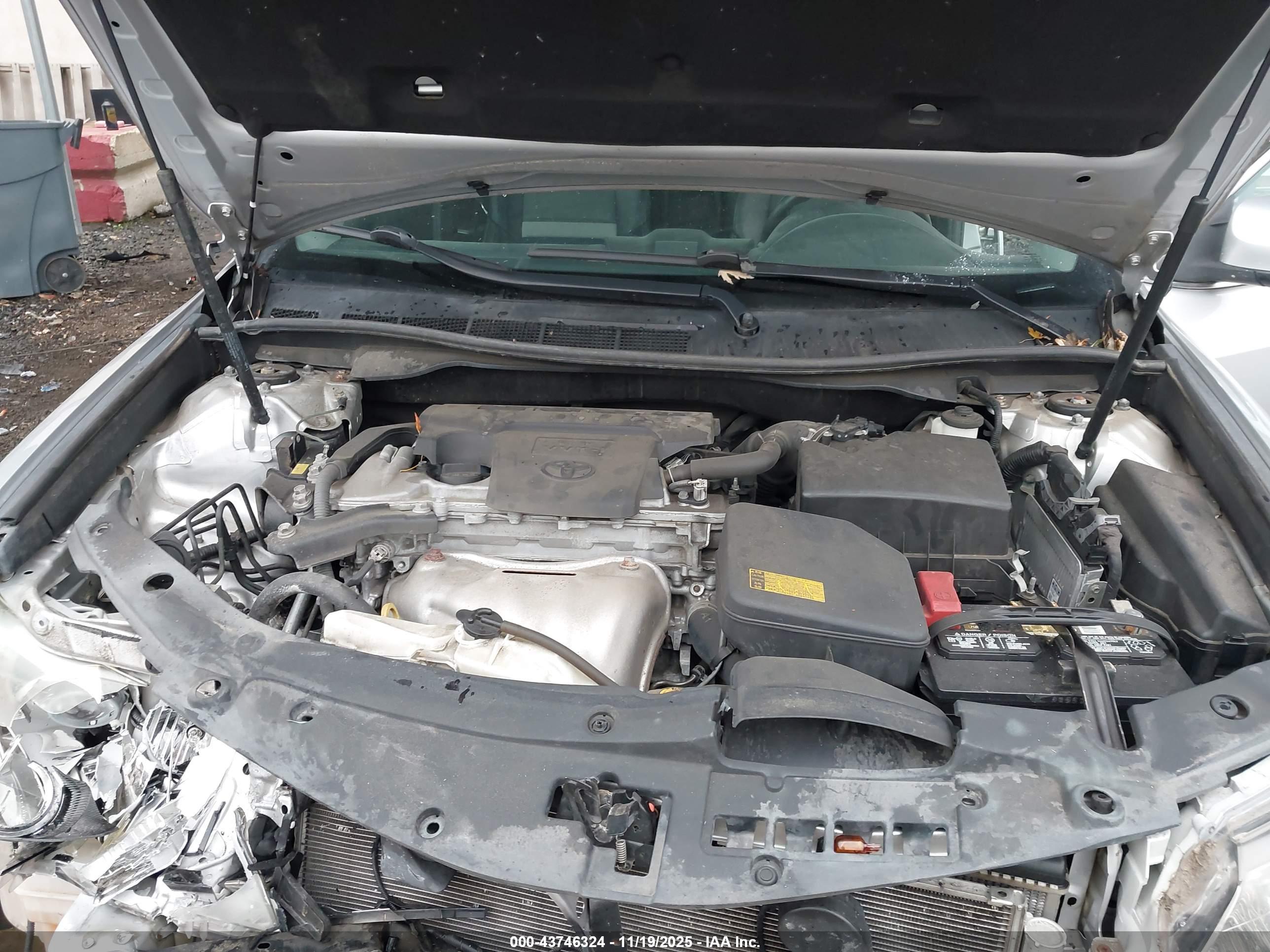TOYOTA CAMRY image 10
