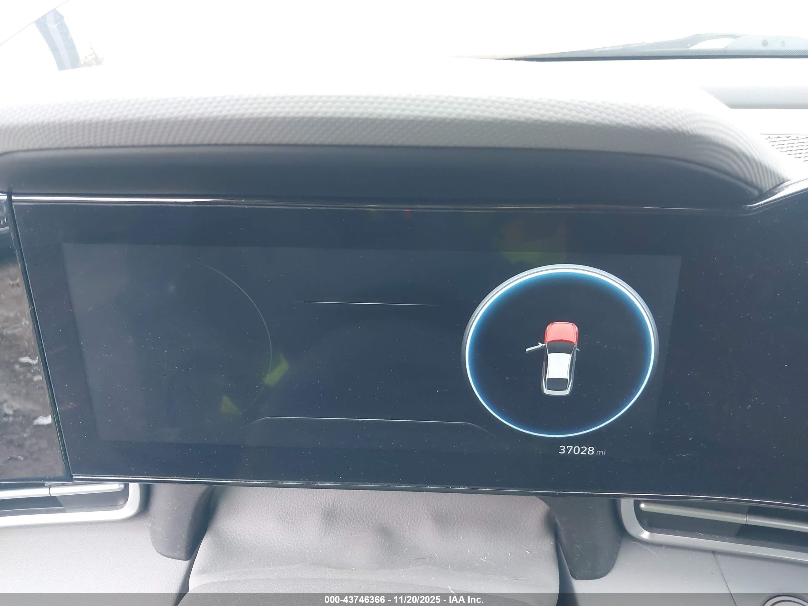 HYUNDAI ELANTRA image 7