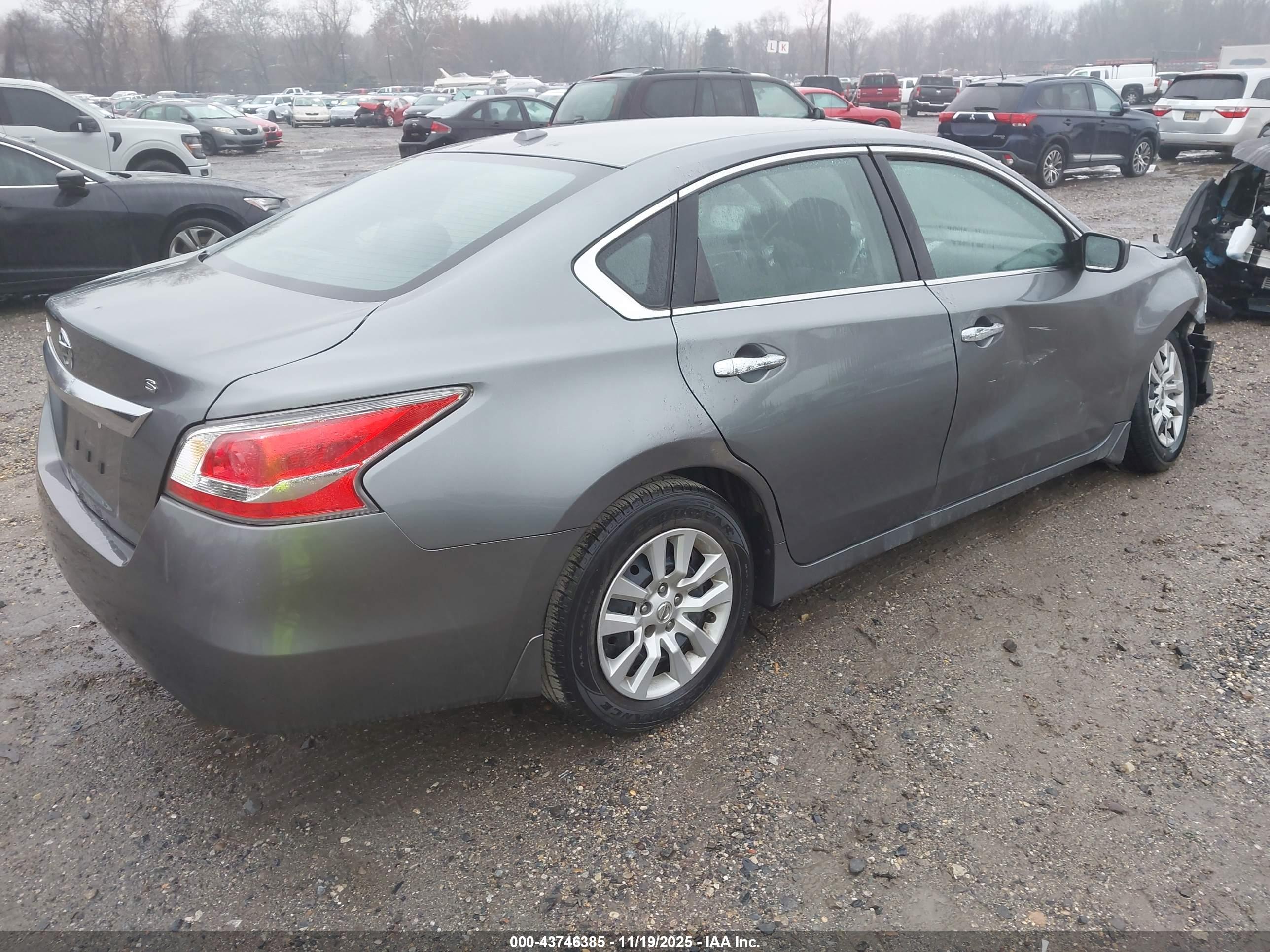 NISSAN ALTIMA image 4