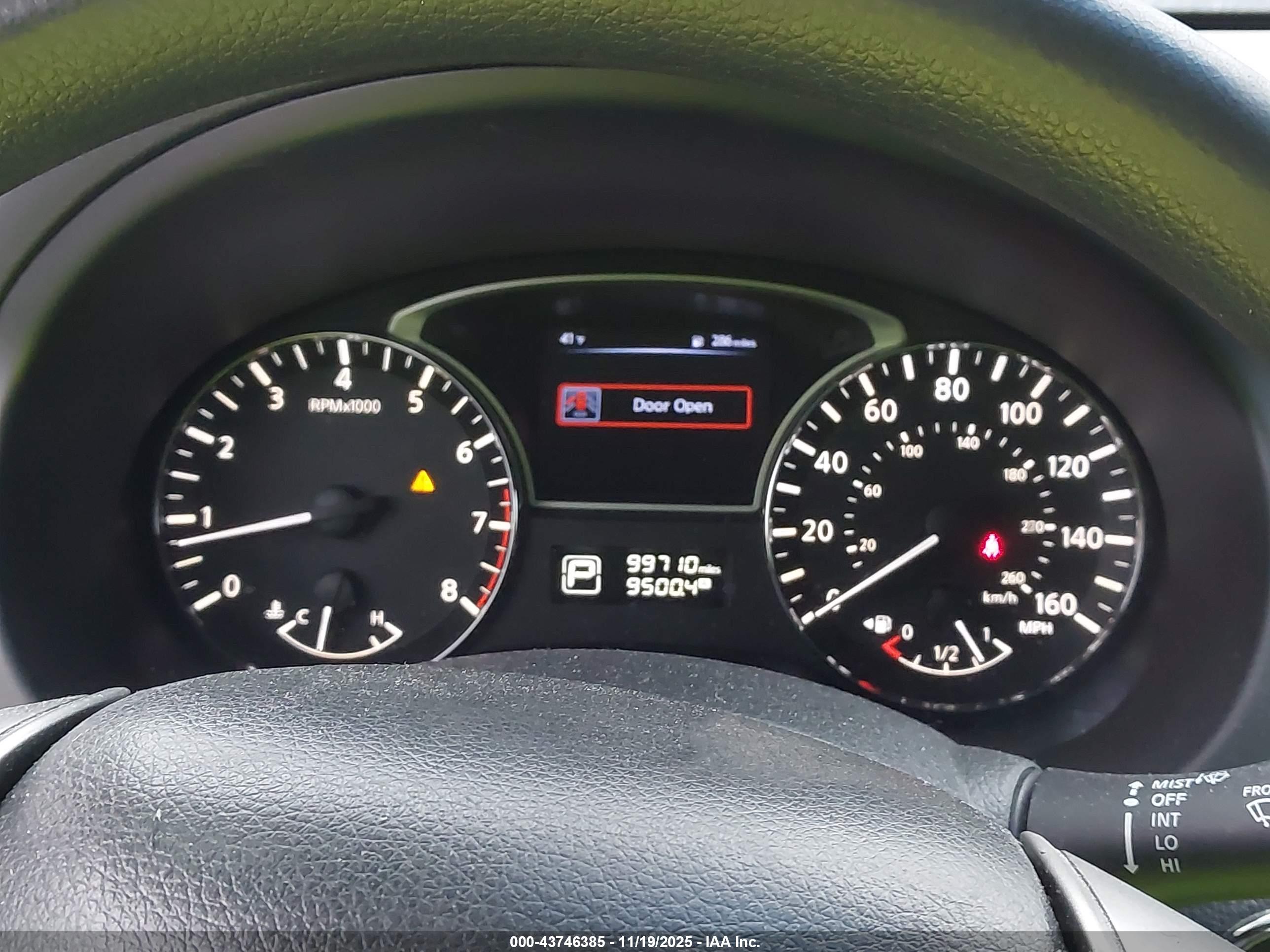NISSAN ALTIMA image 7