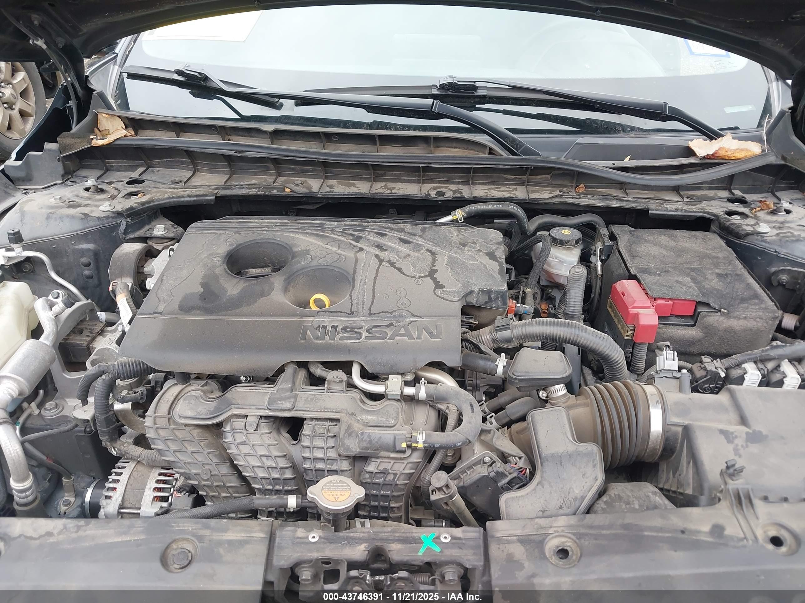 NISSAN ALTIMA image 10