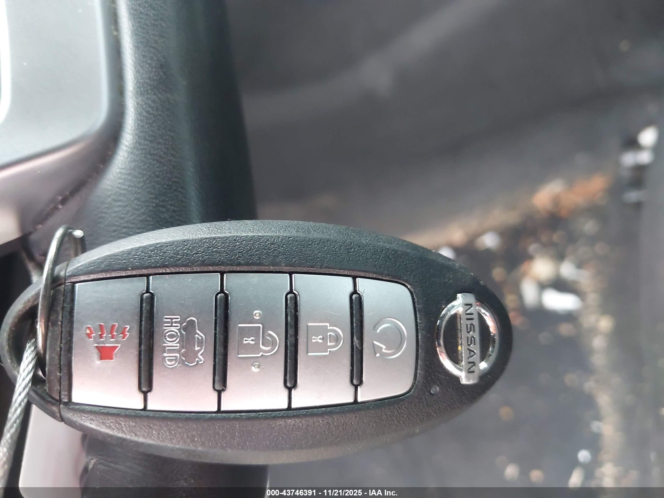 NISSAN ALTIMA image 11