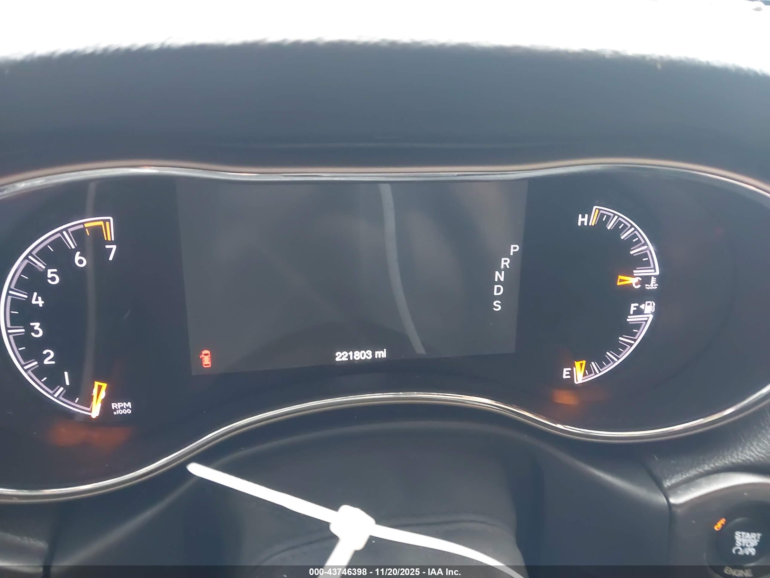 JEEP GRAND image 7
