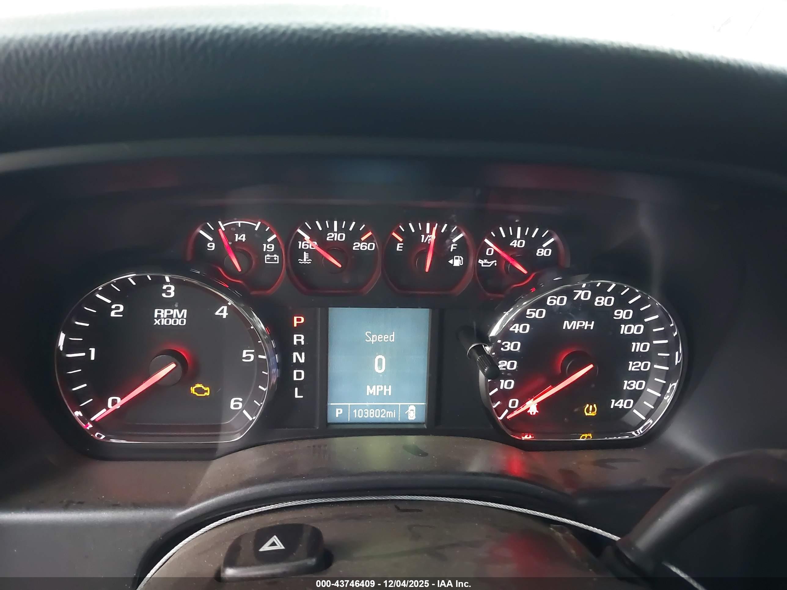 CHEVROLET SILVERADO image 7