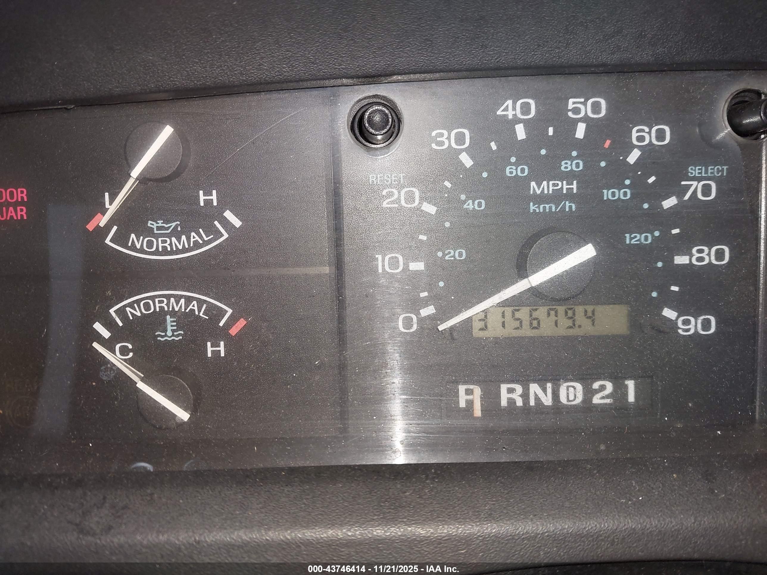 FORD AEROSTAR image 7