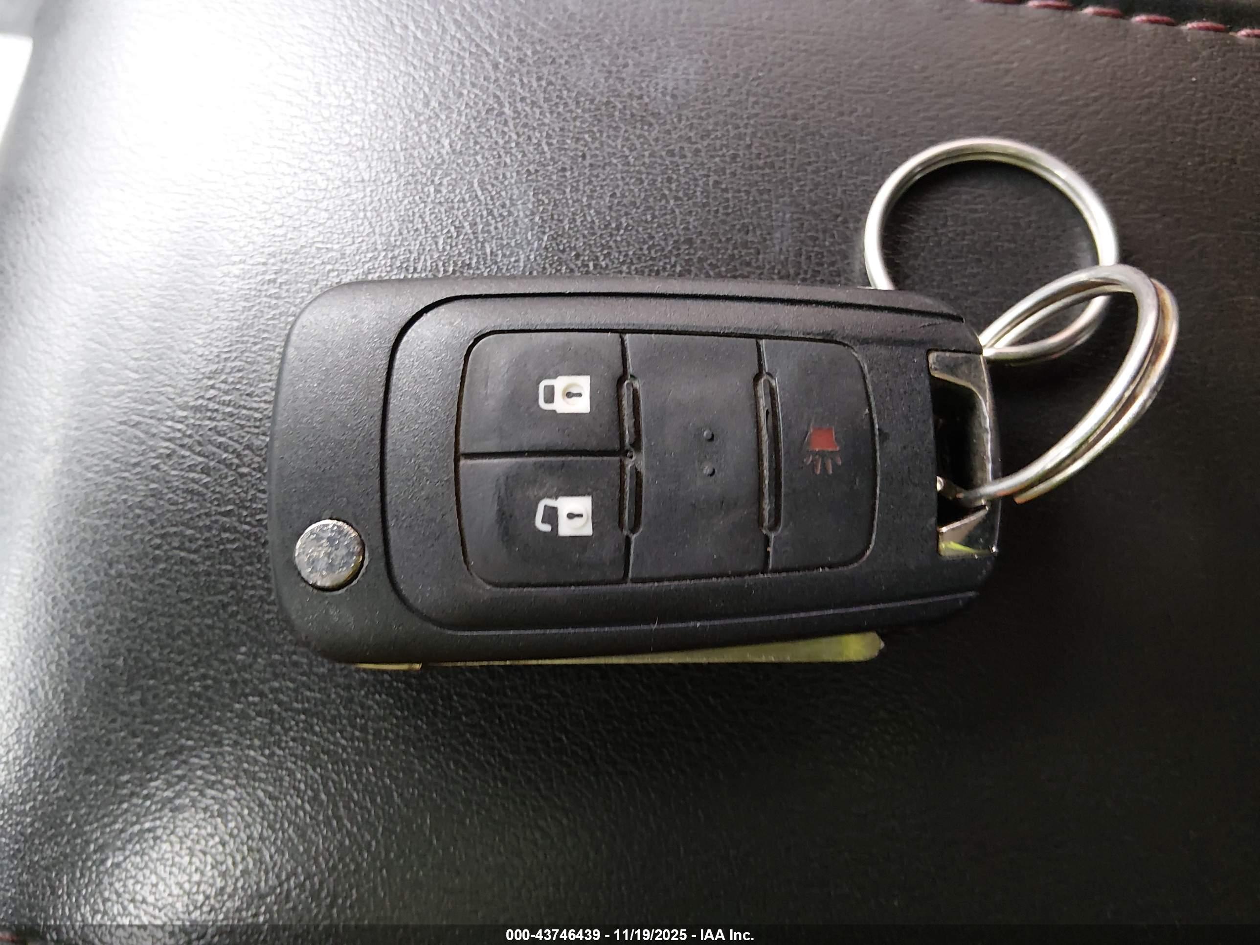 GMC TERRAIN image 11