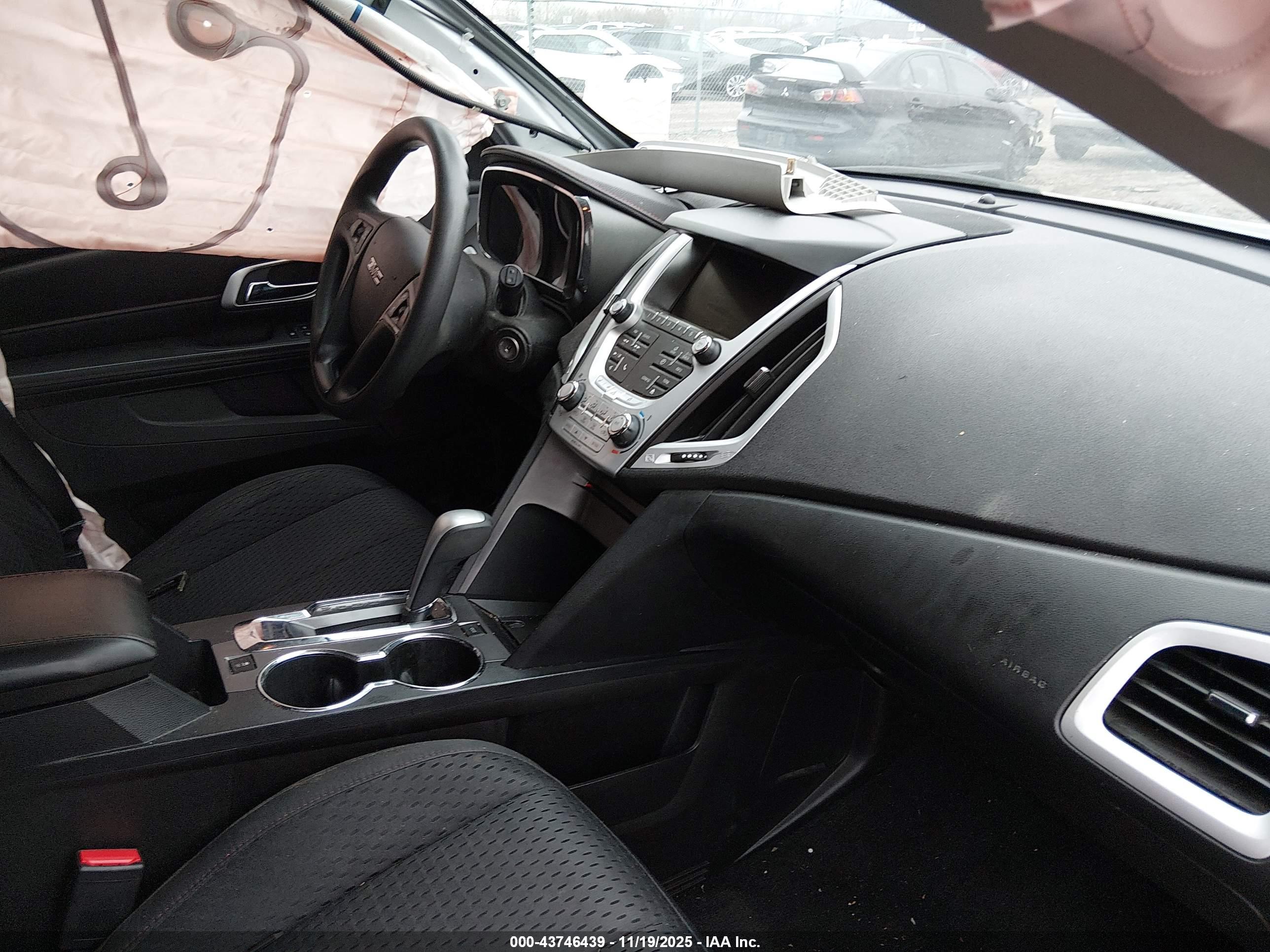 GMC TERRAIN image 5