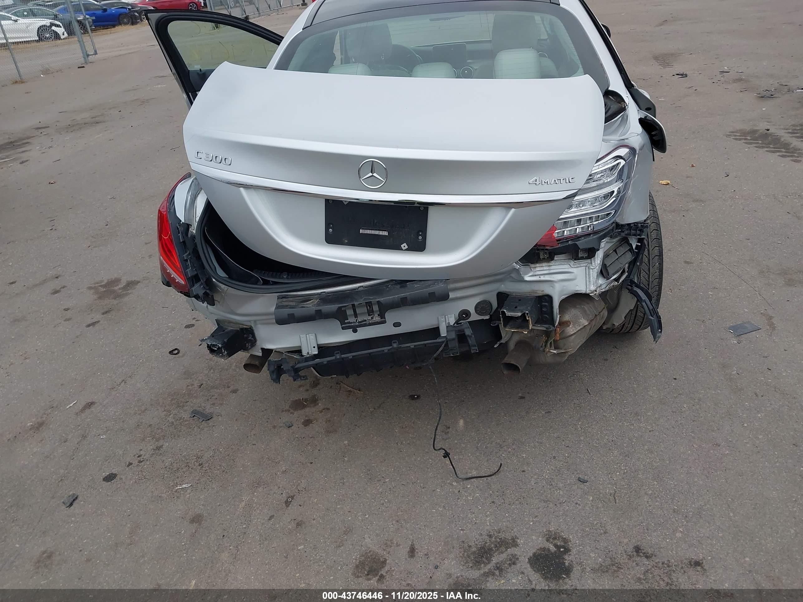 MERCEDES-BENZ C image 6