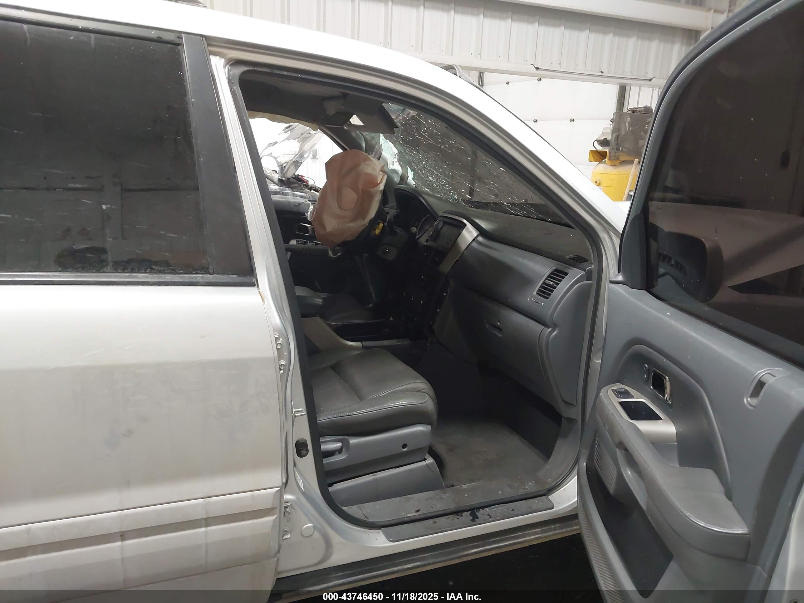 HONDA PILOT image 5