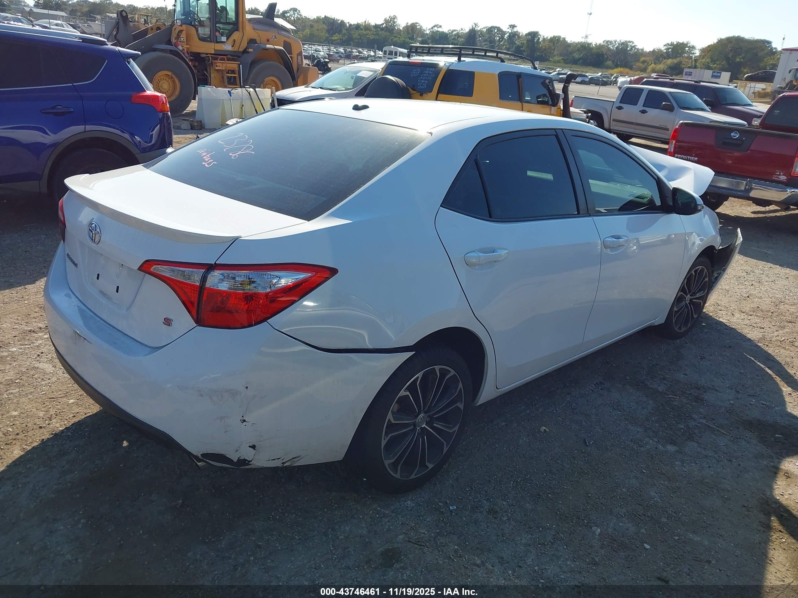 TOYOTA COROLLA image 4