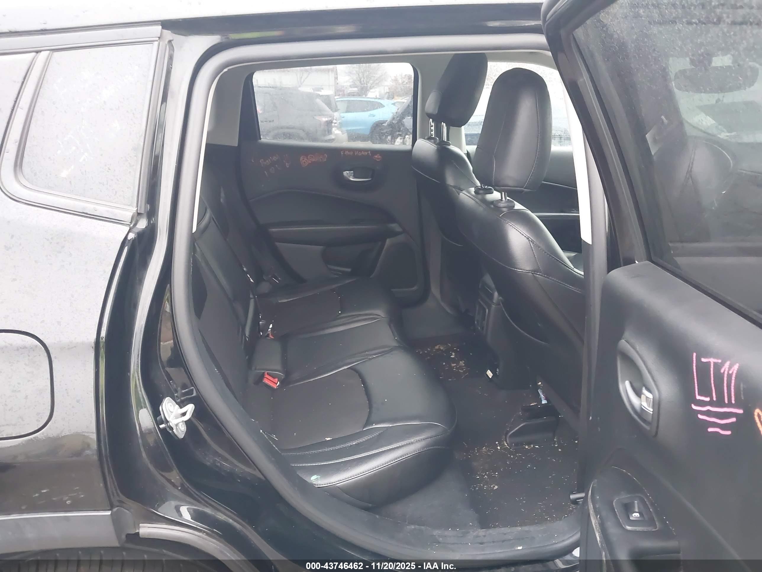 JEEP COMPASS image 8