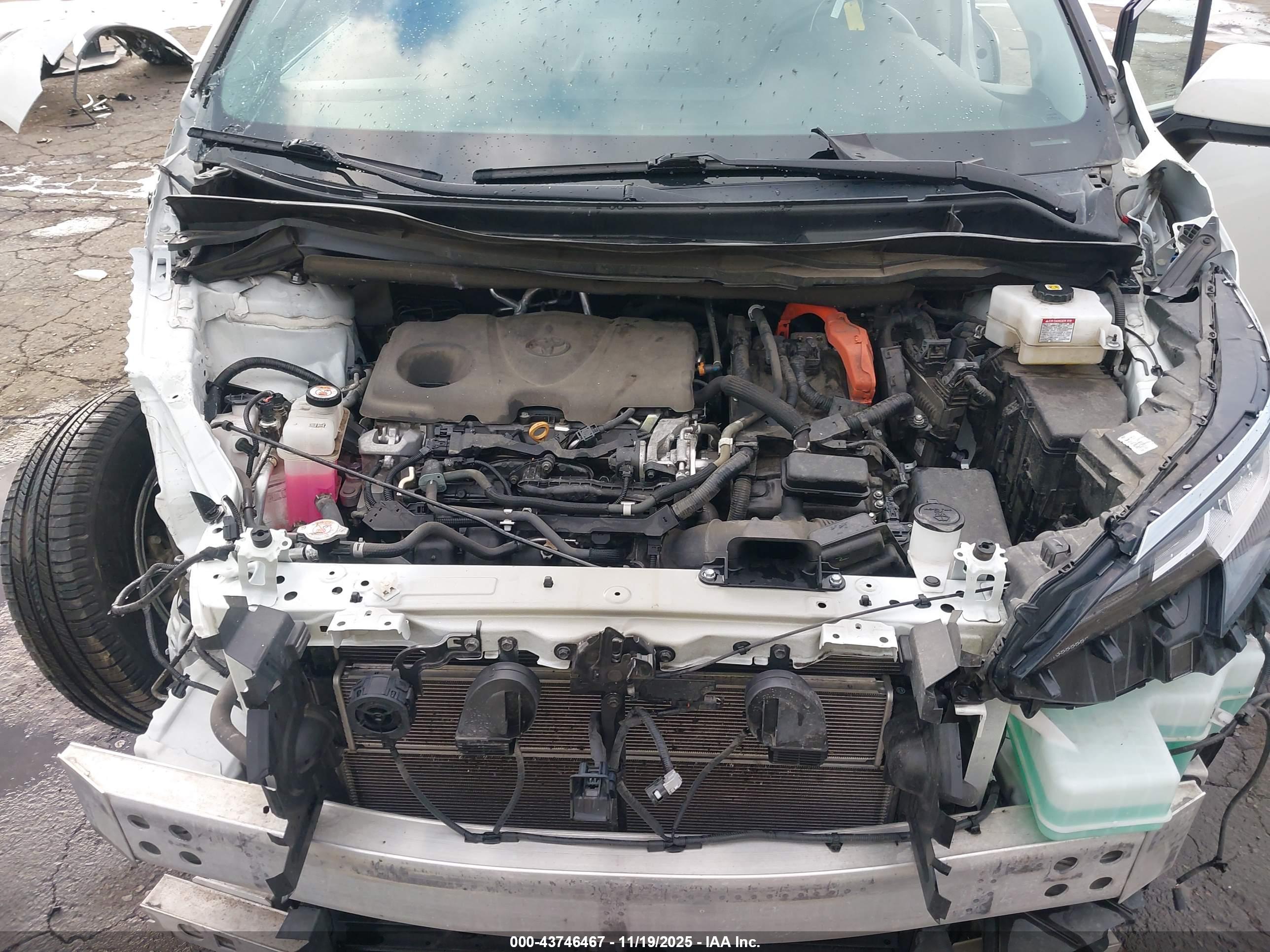 TOYOTA SIENNA image 10