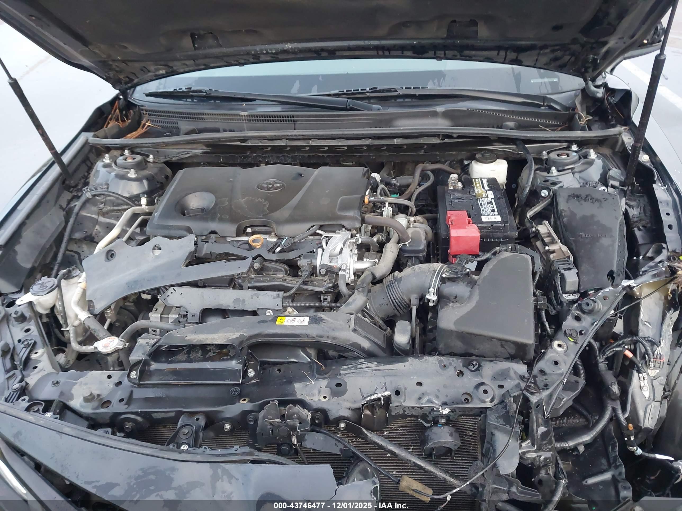 TOYOTA CAMRY image 10