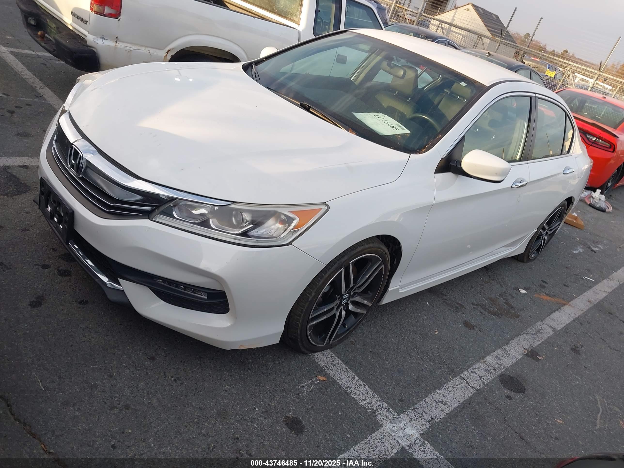 HONDA ACCORD image 2