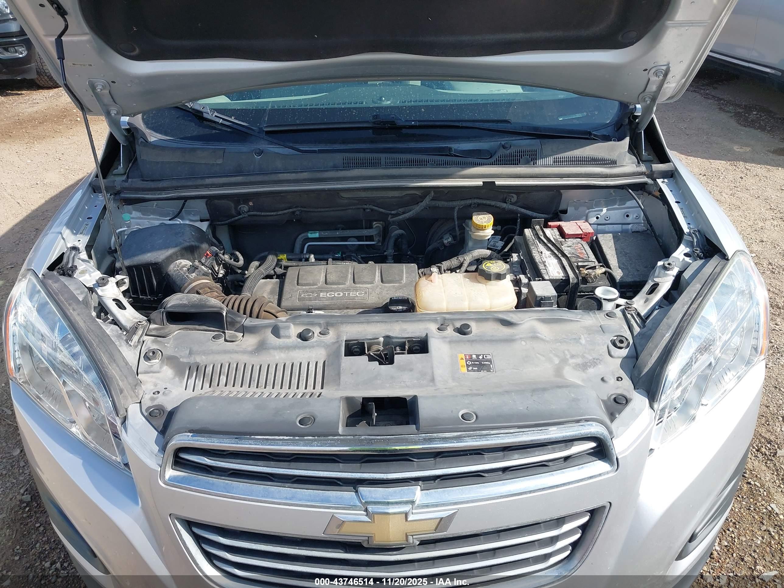 CHEVROLET TRAX image 10
