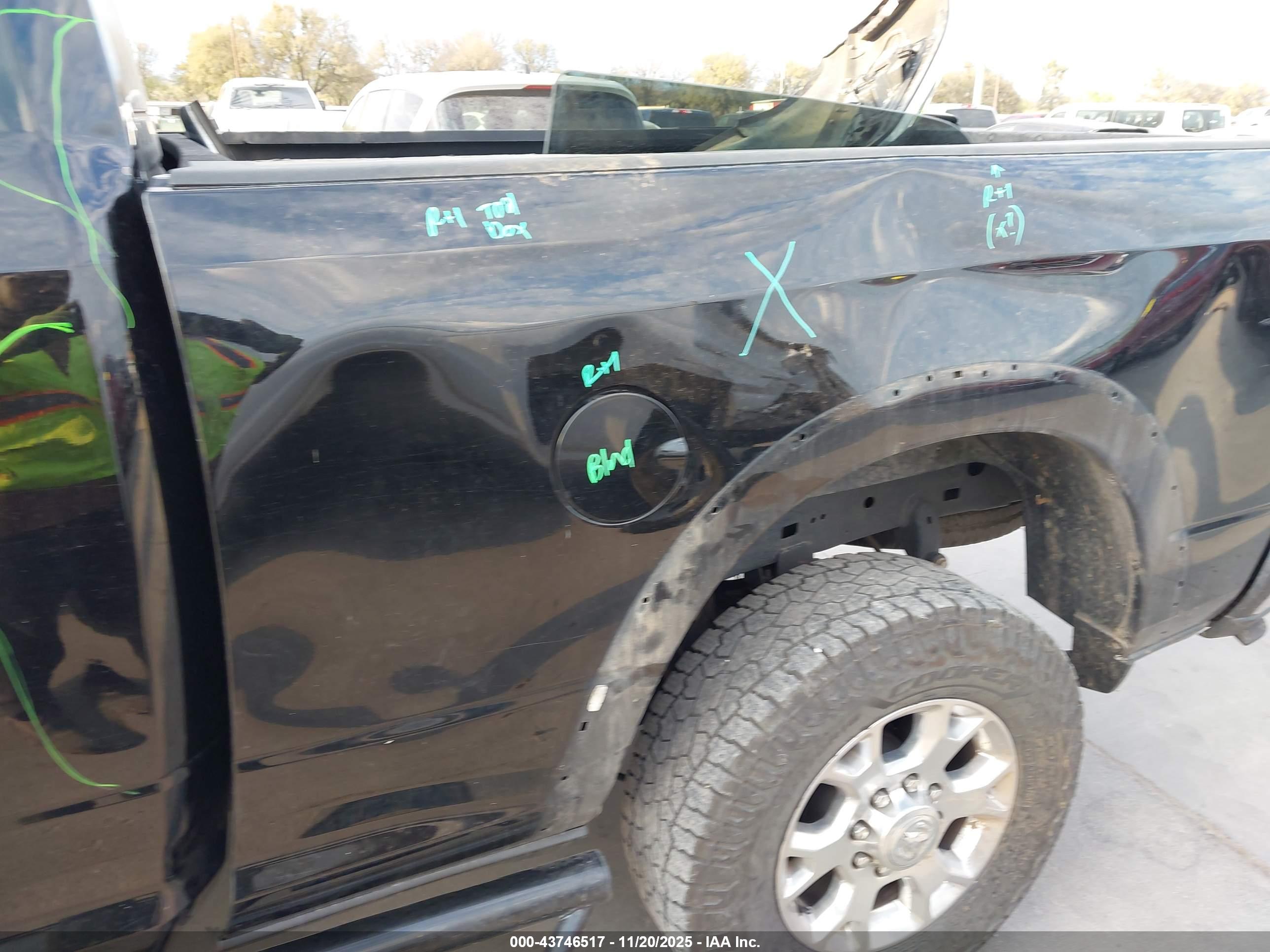 RAM 2500 image 6