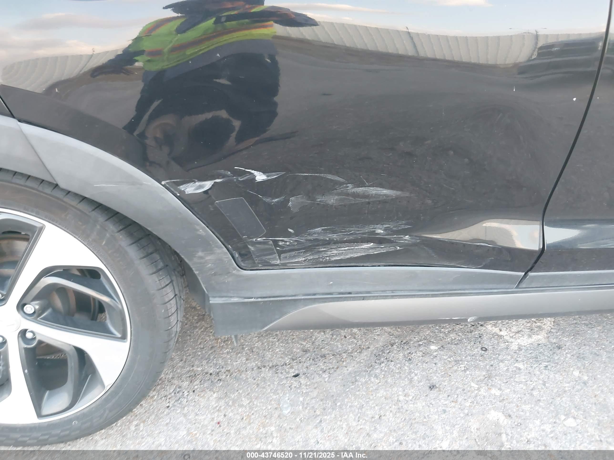 HYUNDAI TUCSON image 6