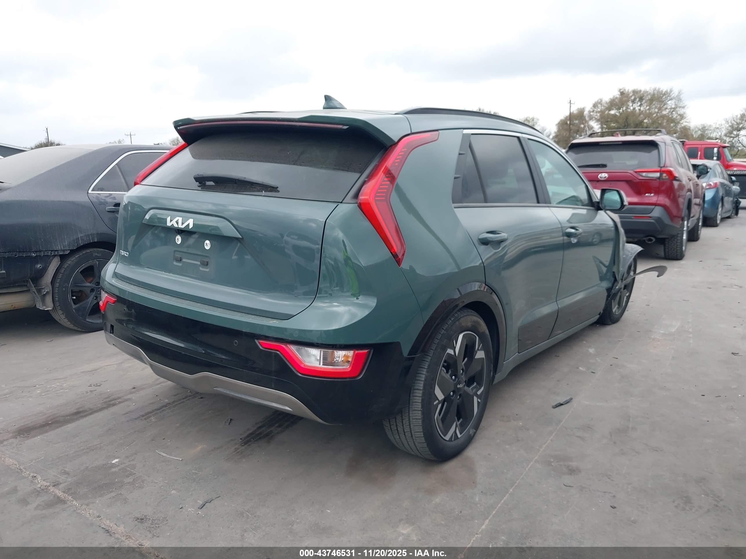 KIA NIRO image 4