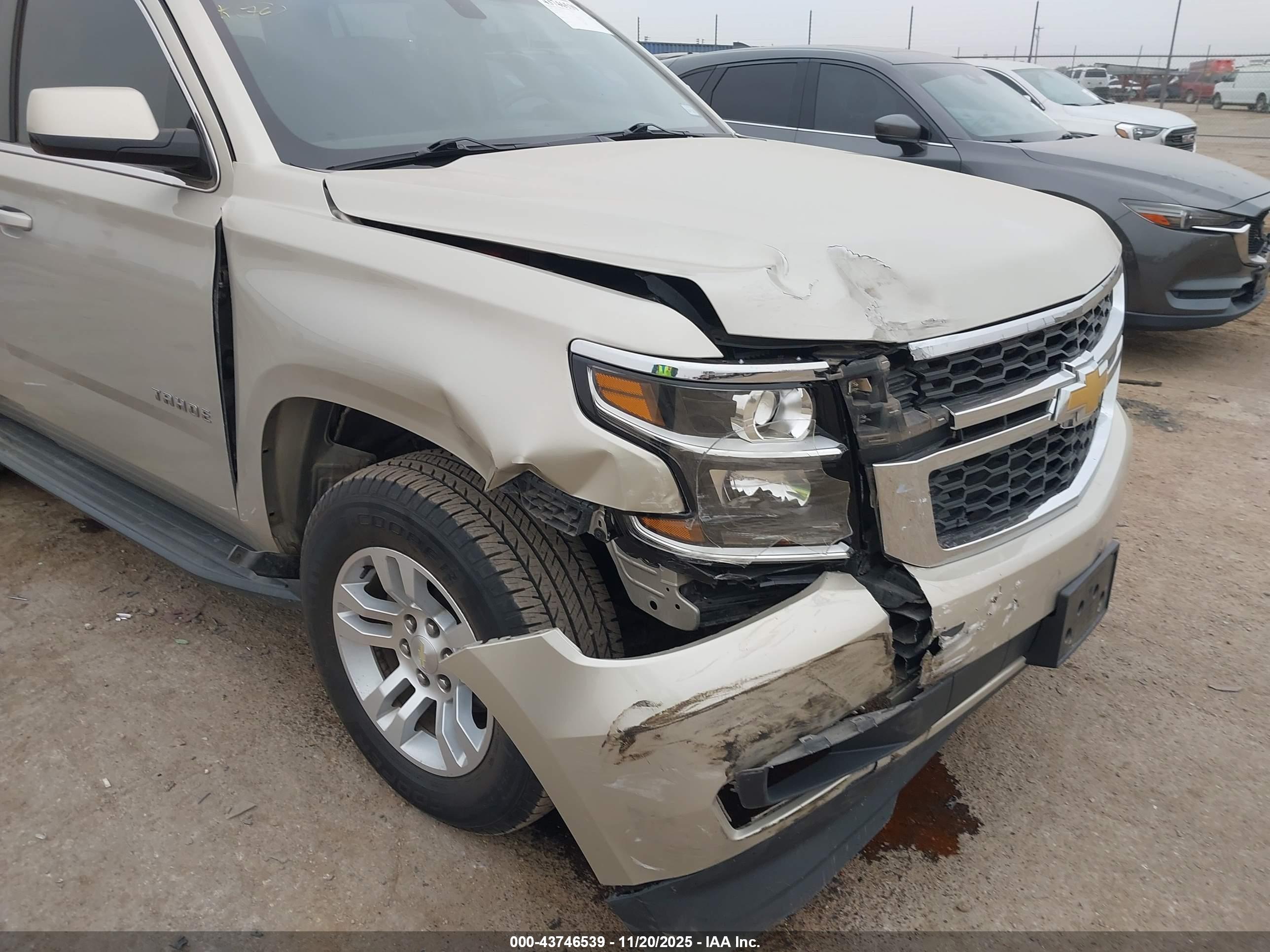 CHEVROLET TAHOE image 6