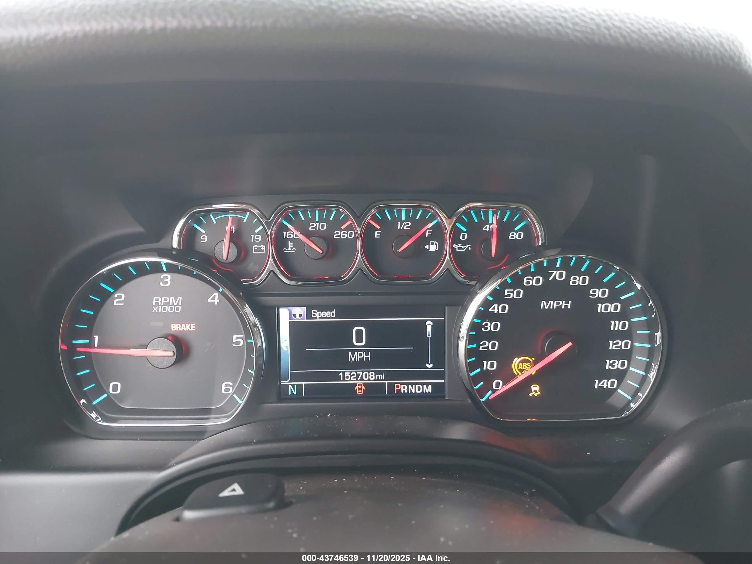 CHEVROLET TAHOE image 7