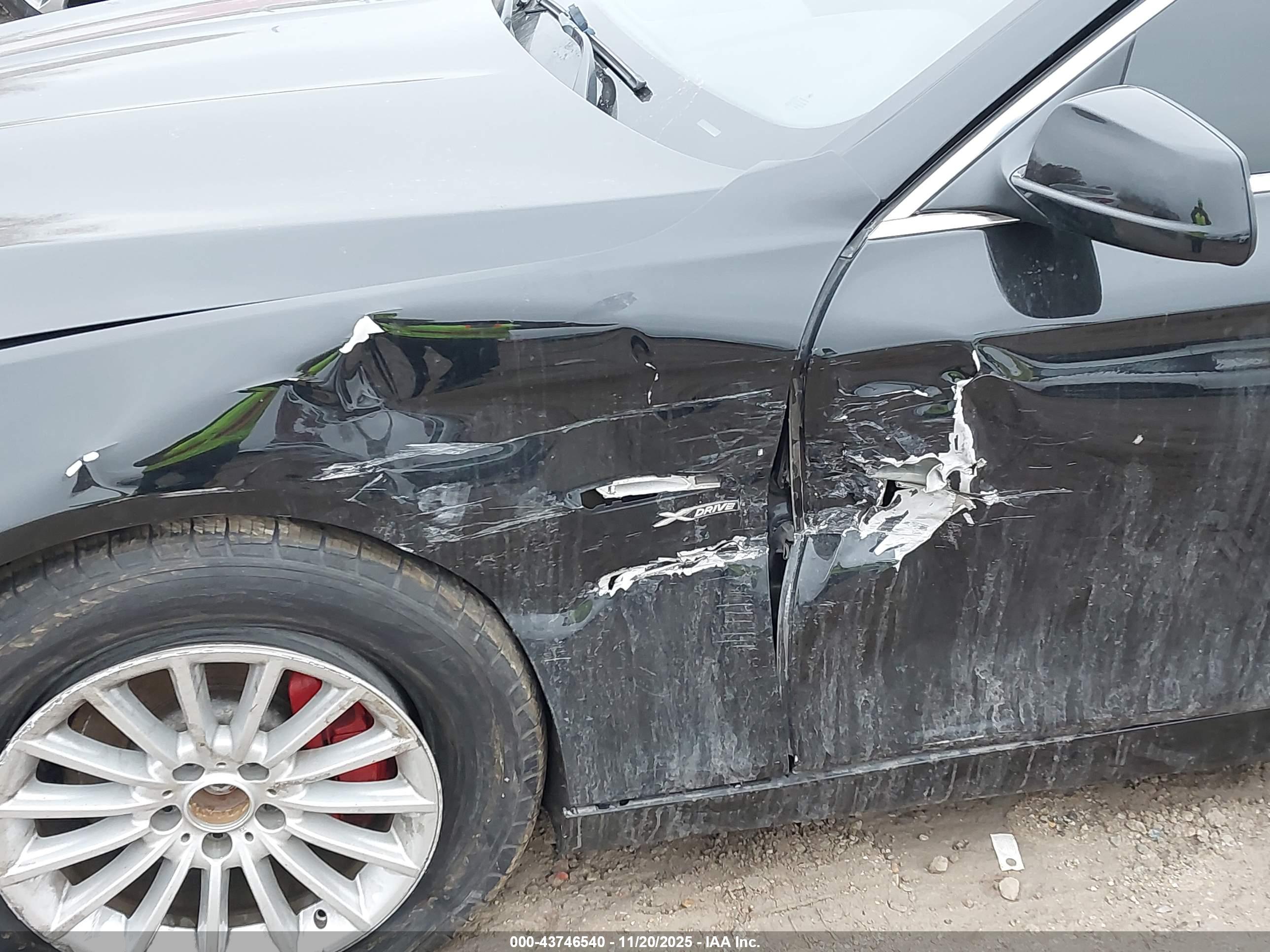 BMW 535I image 6