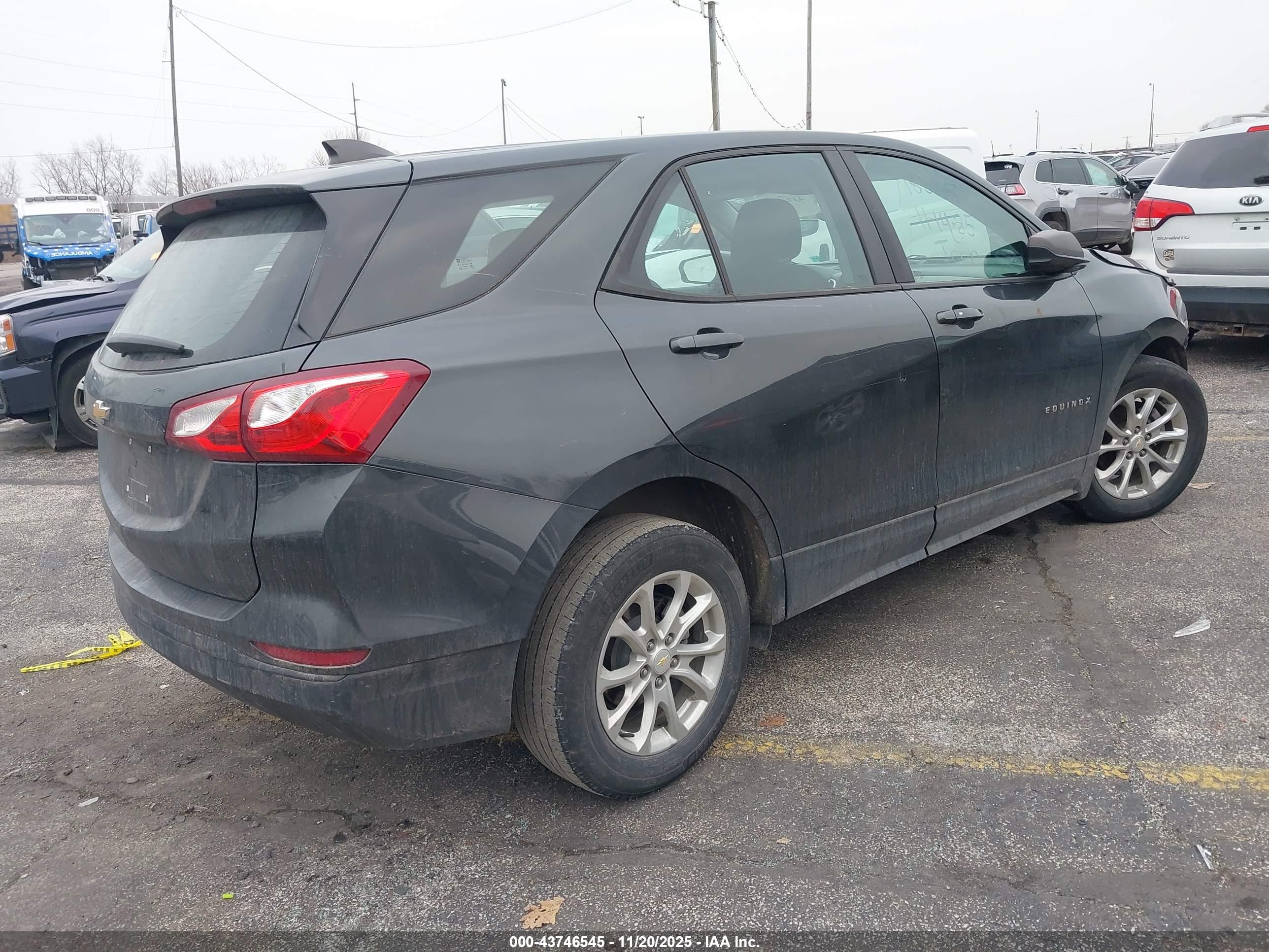 CHEVROLET EQUINOX image 4