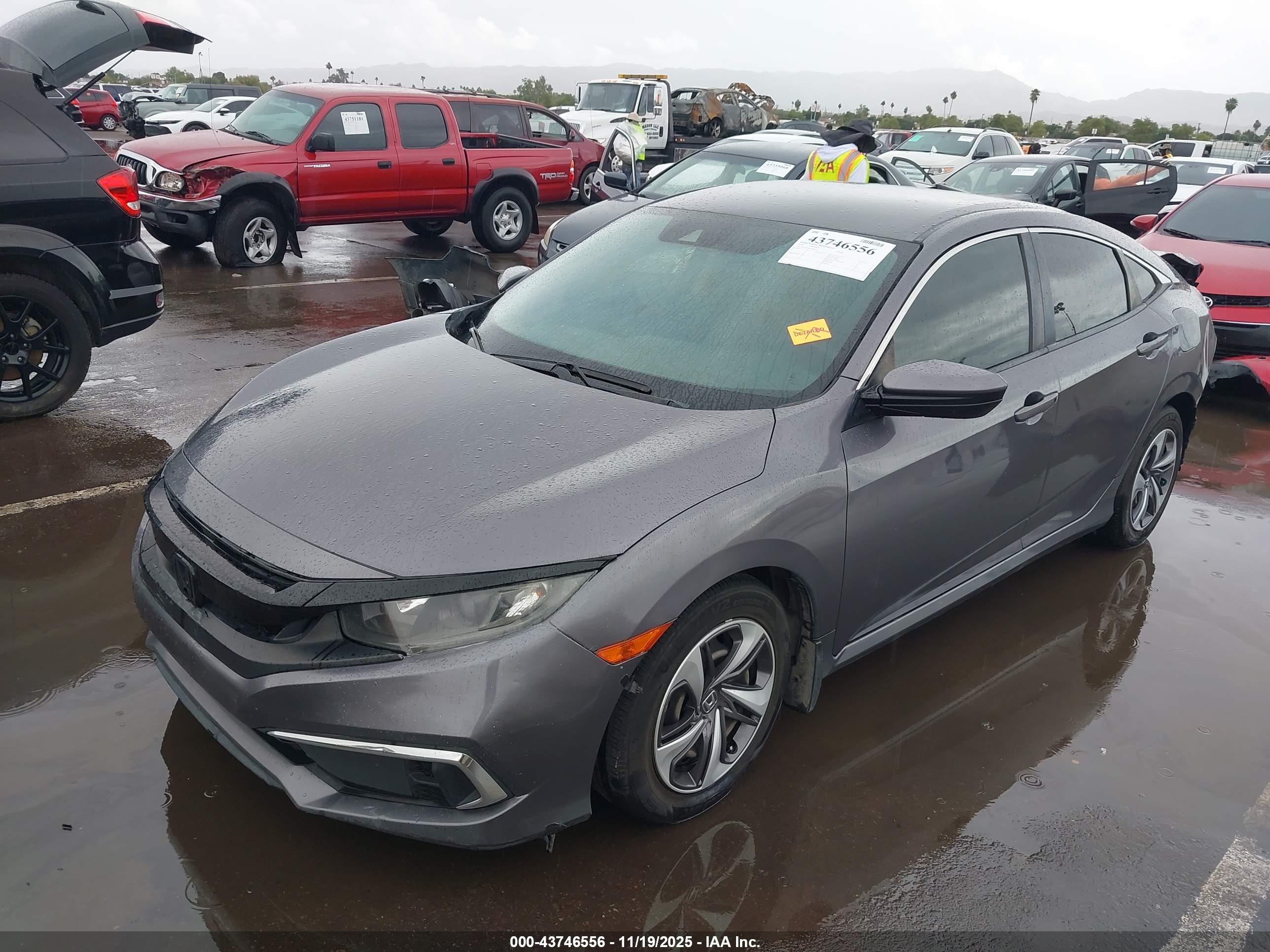 HONDA CIVIC image 2