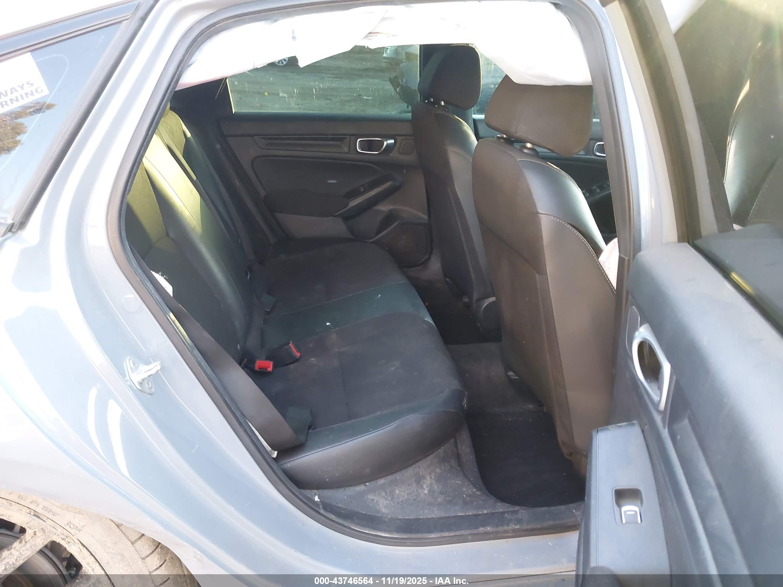 HONDA CIVIC image 8