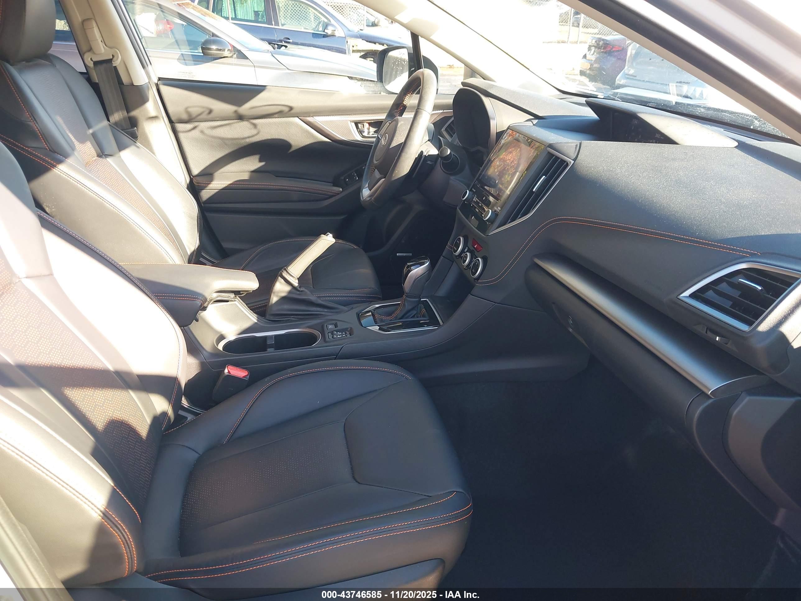SUBARU CROSSTREK image 5
