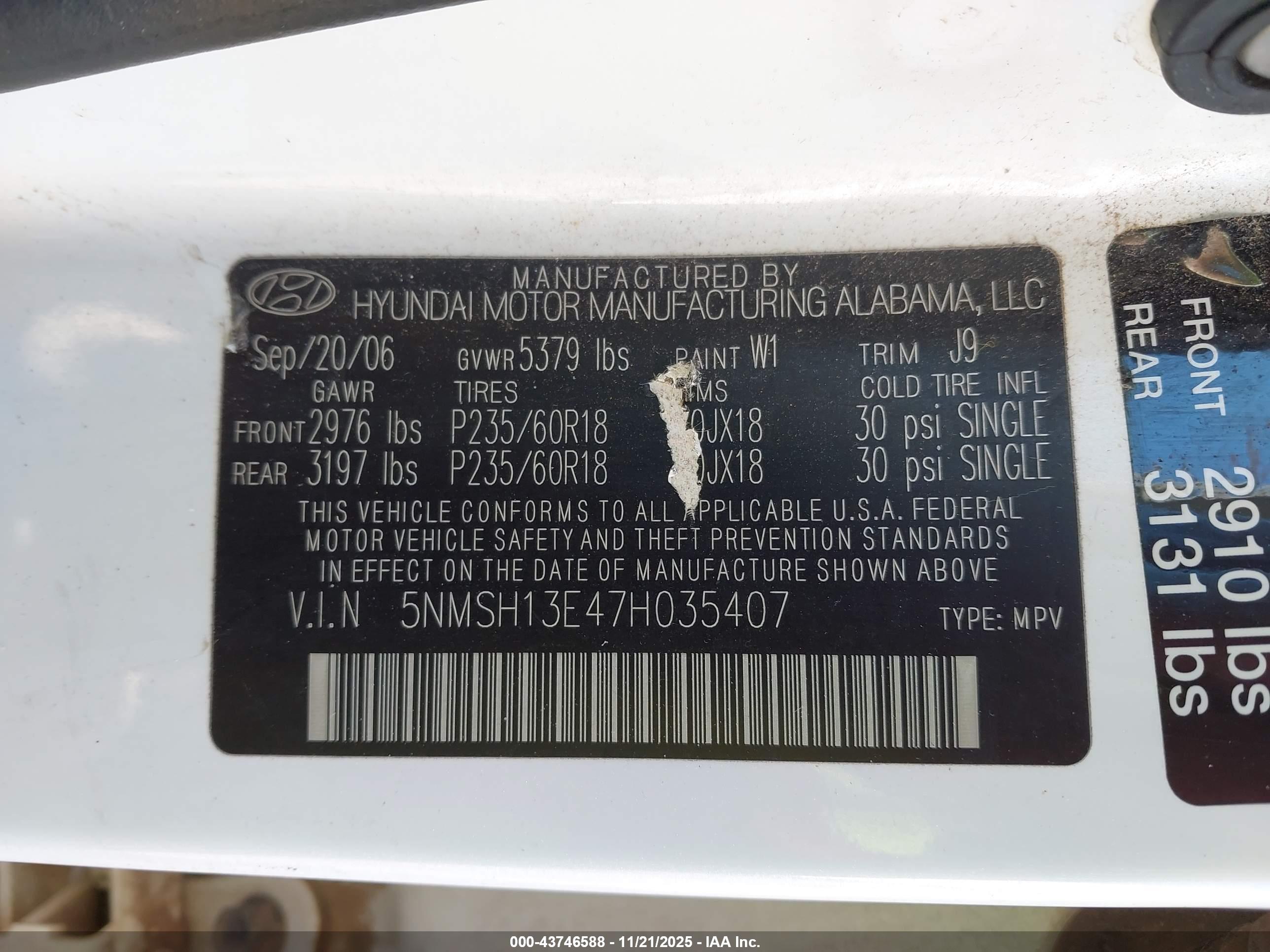 HYUNDAI SANTA image 9