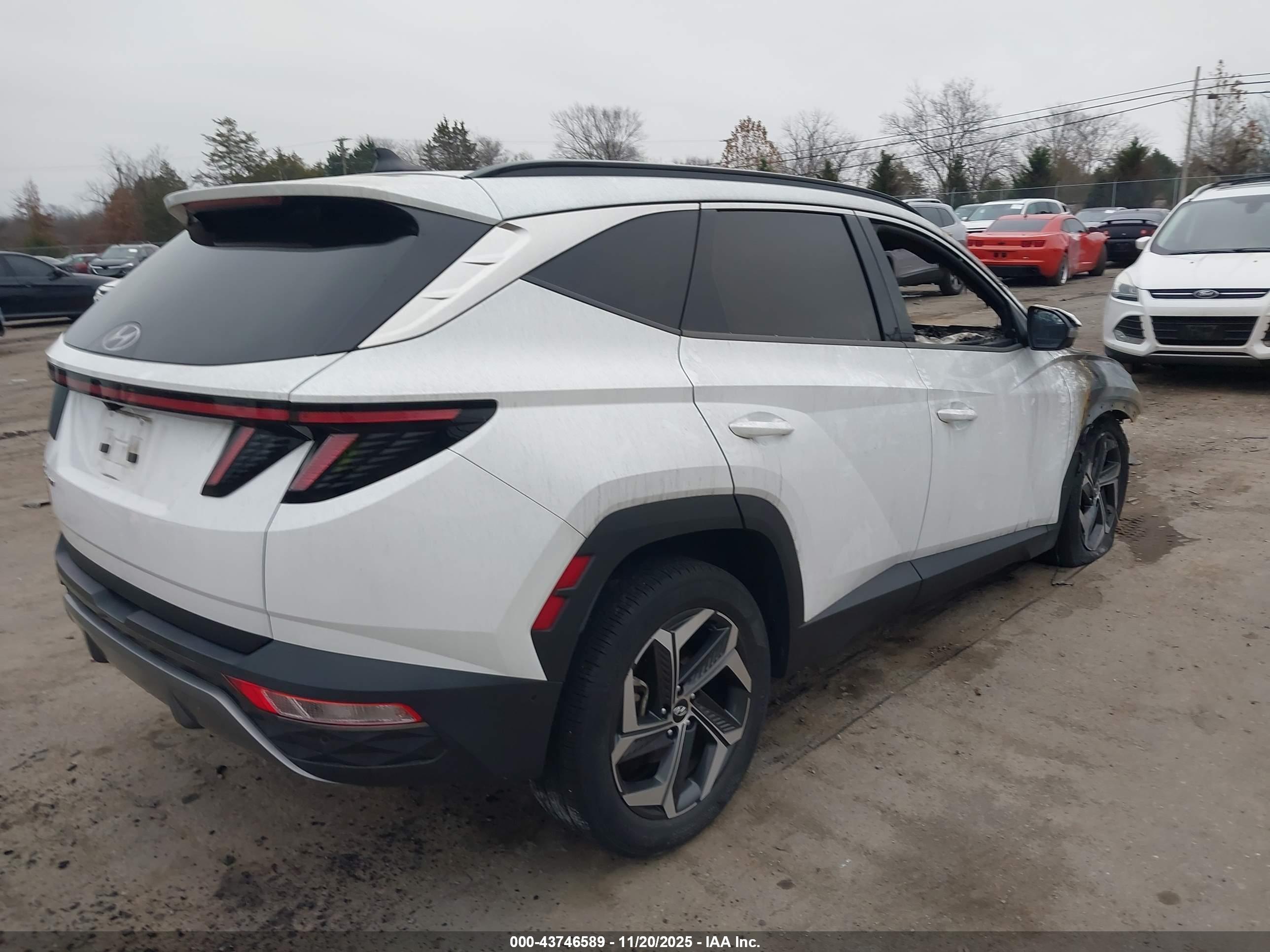 HYUNDAI TUCSON image 4