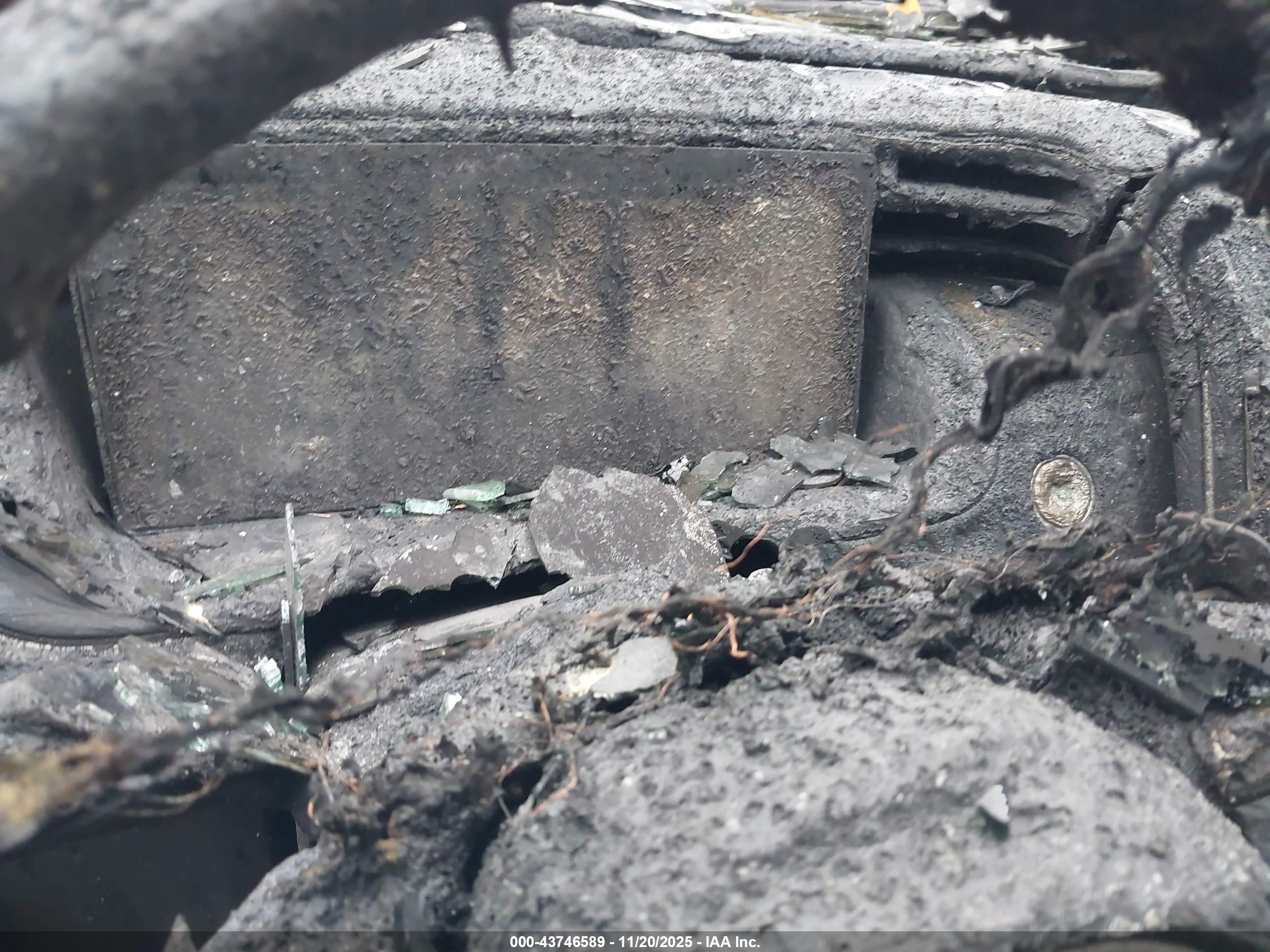 HYUNDAI TUCSON image 7
