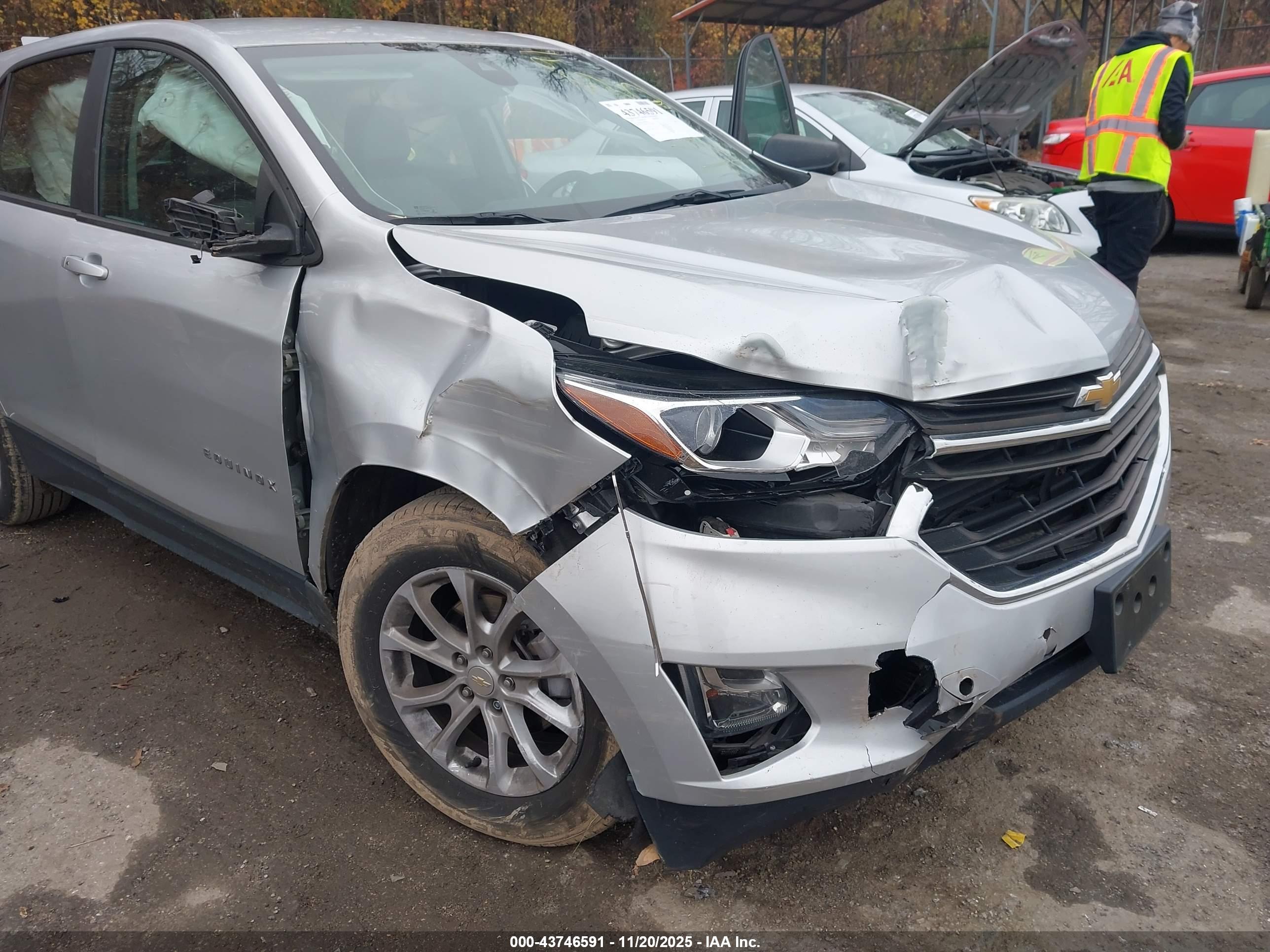 CHEVROLET EQUINOX image 6
