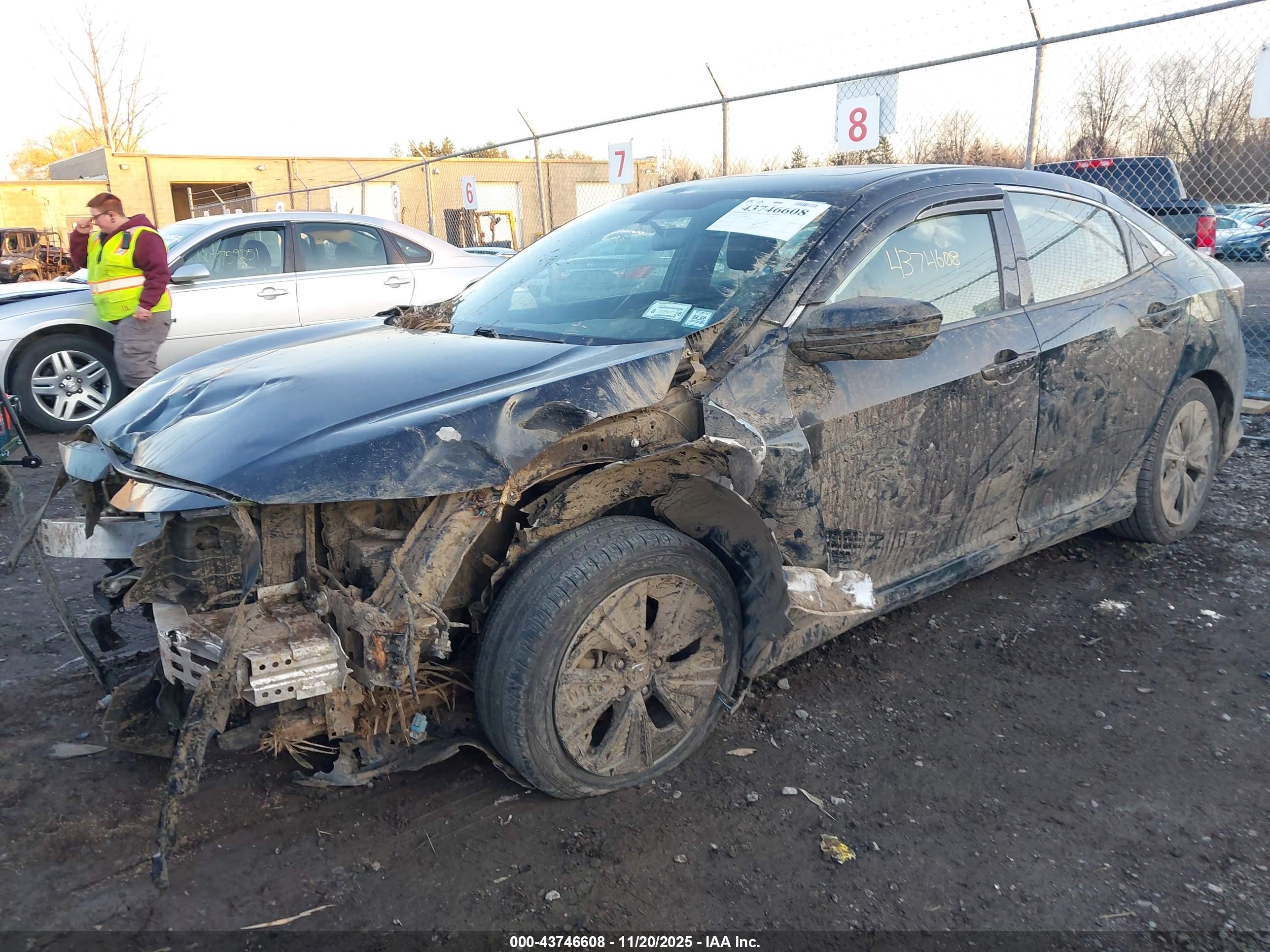 HONDA CIVIC image 2