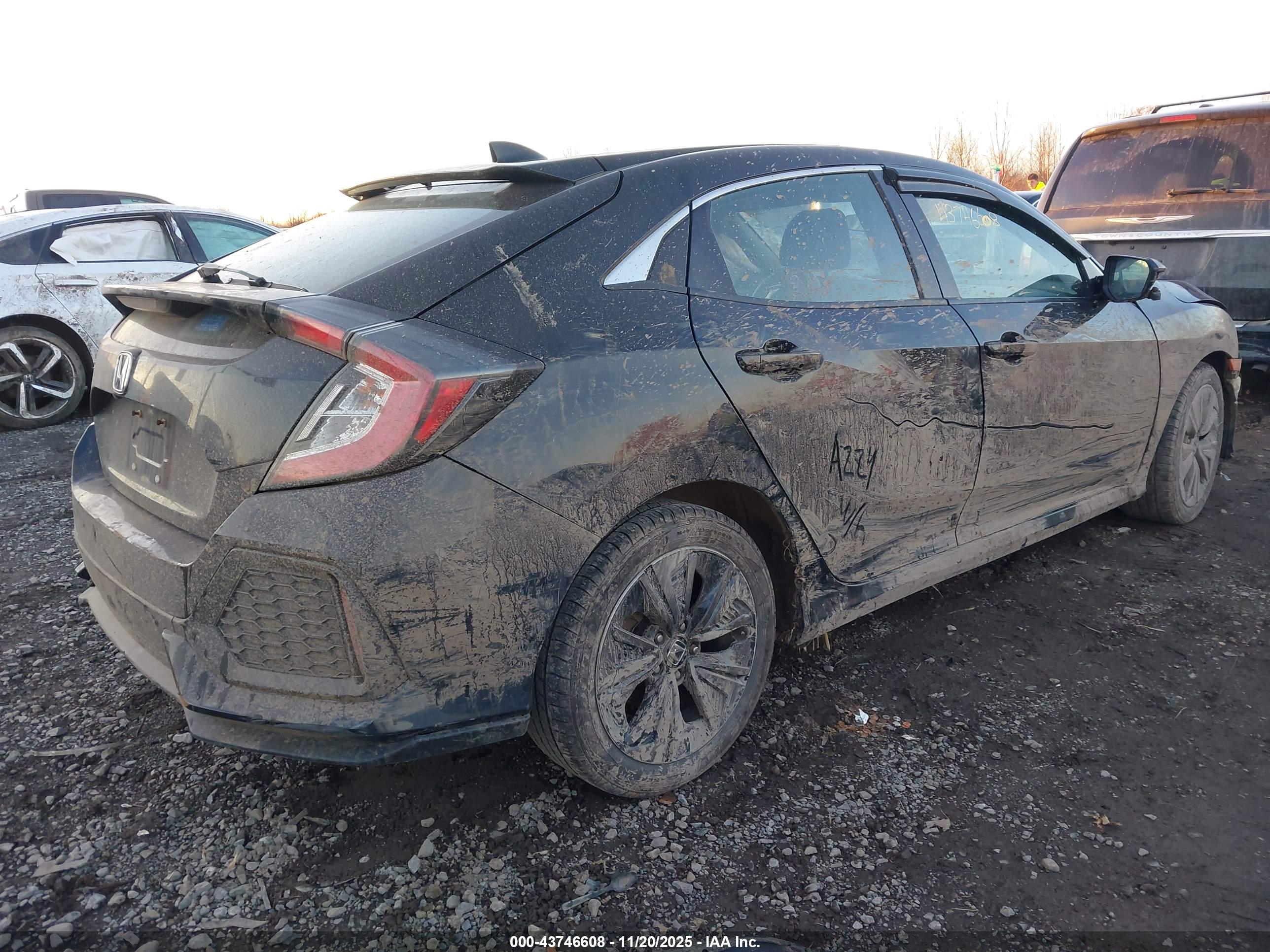 HONDA CIVIC image 4