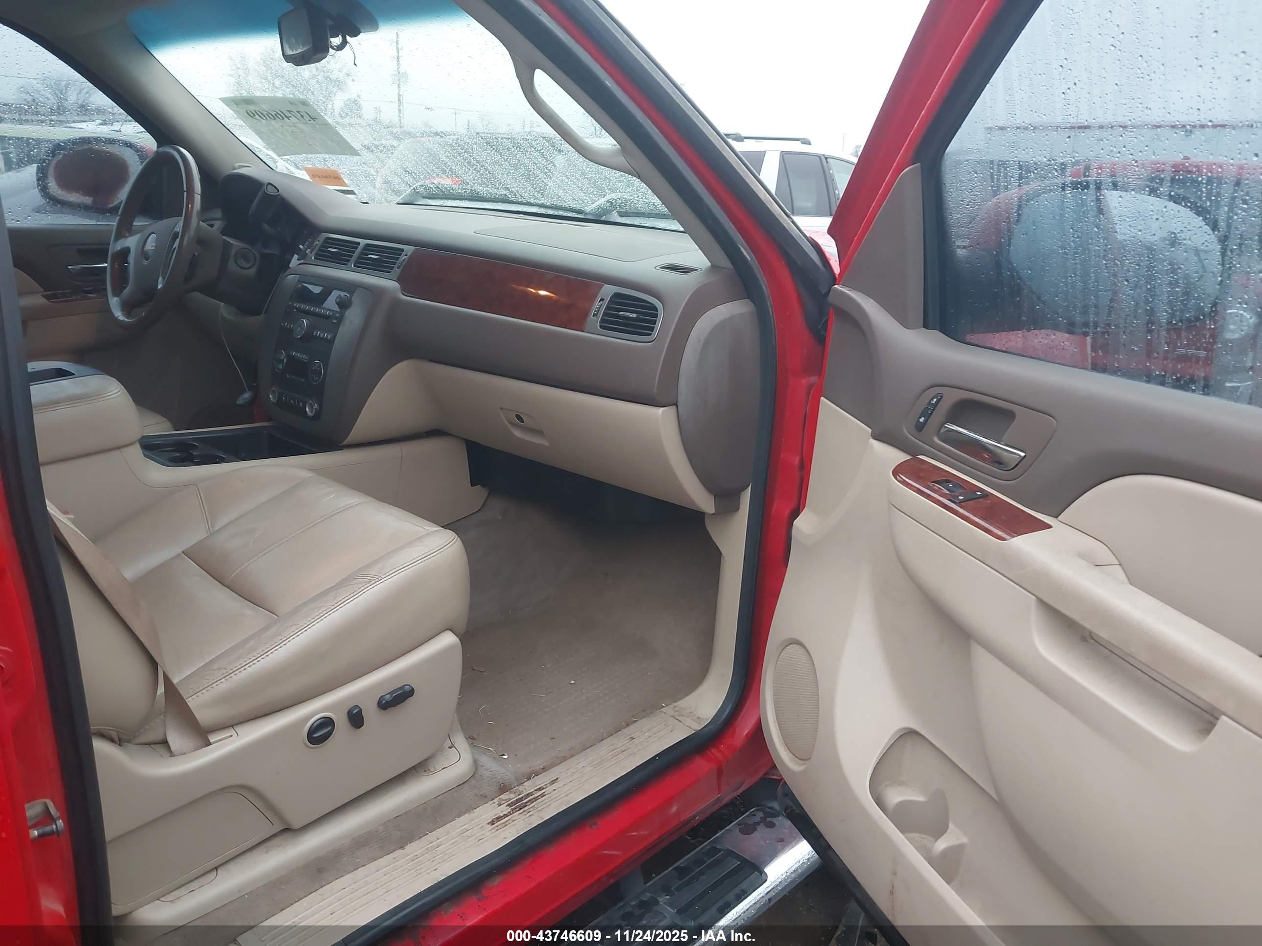 GMC SIERRA image 5