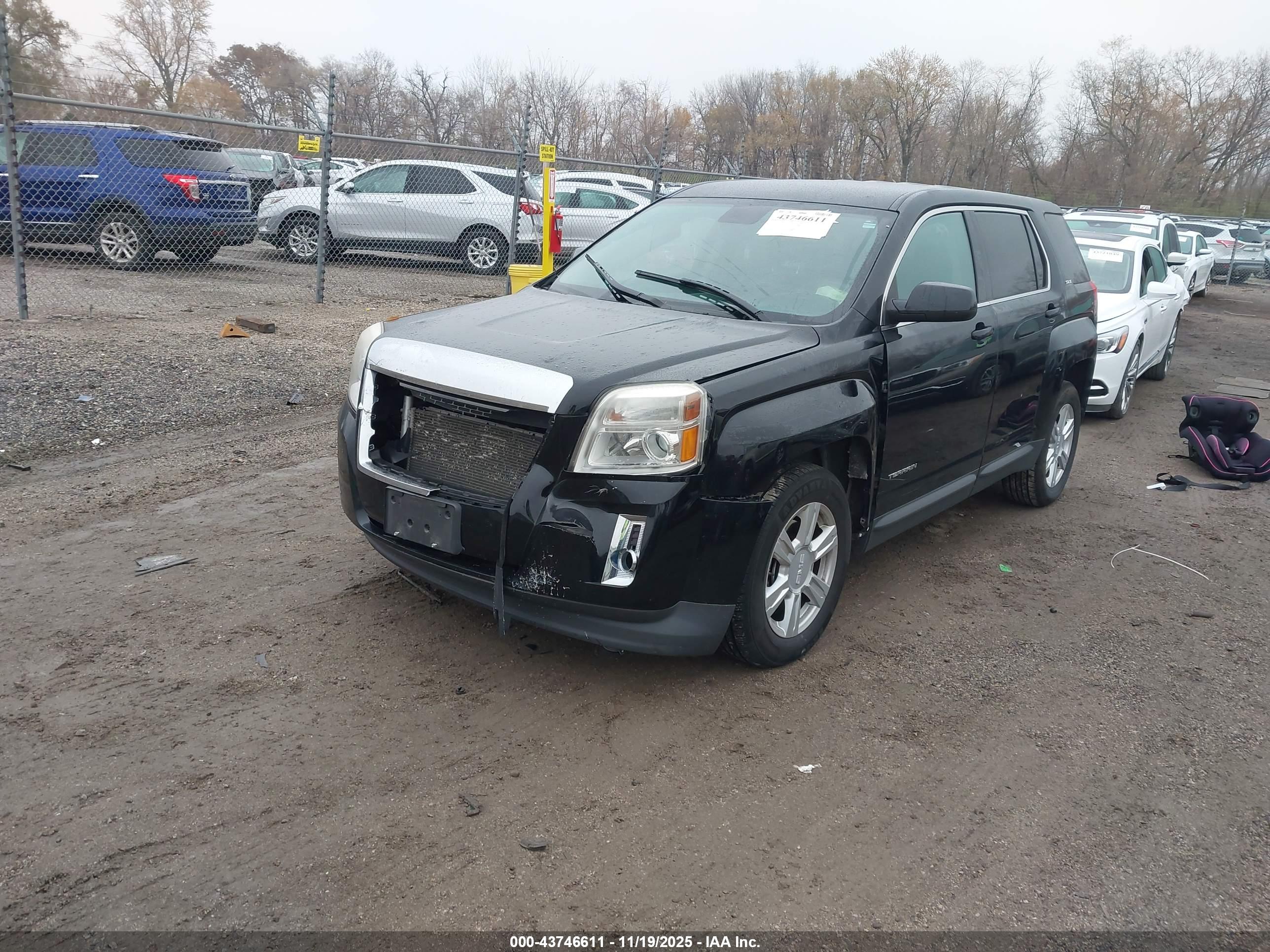 GMC TERRAIN image 2