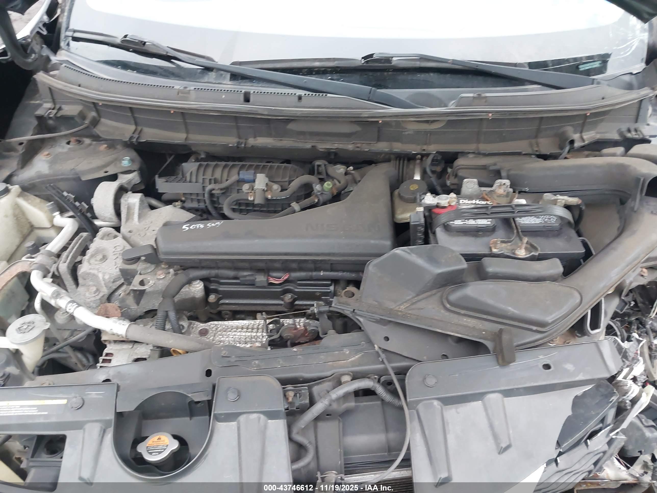 NISSAN ROGUE image 10