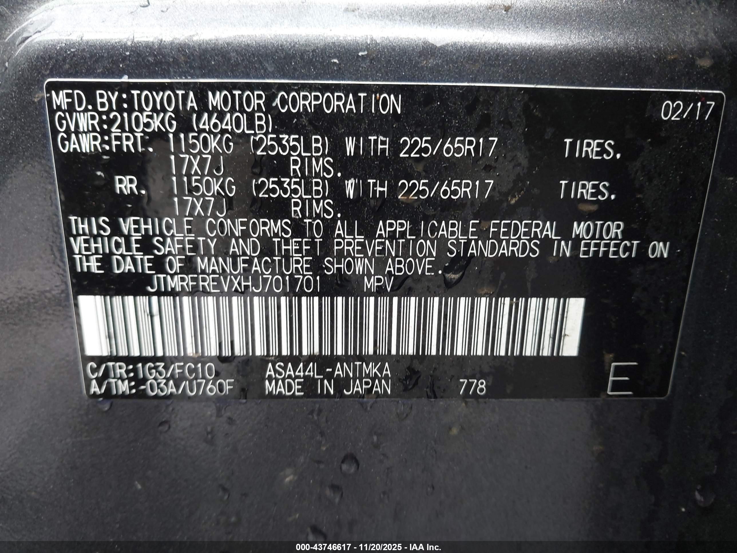 TOYOTA RAV4 image 9