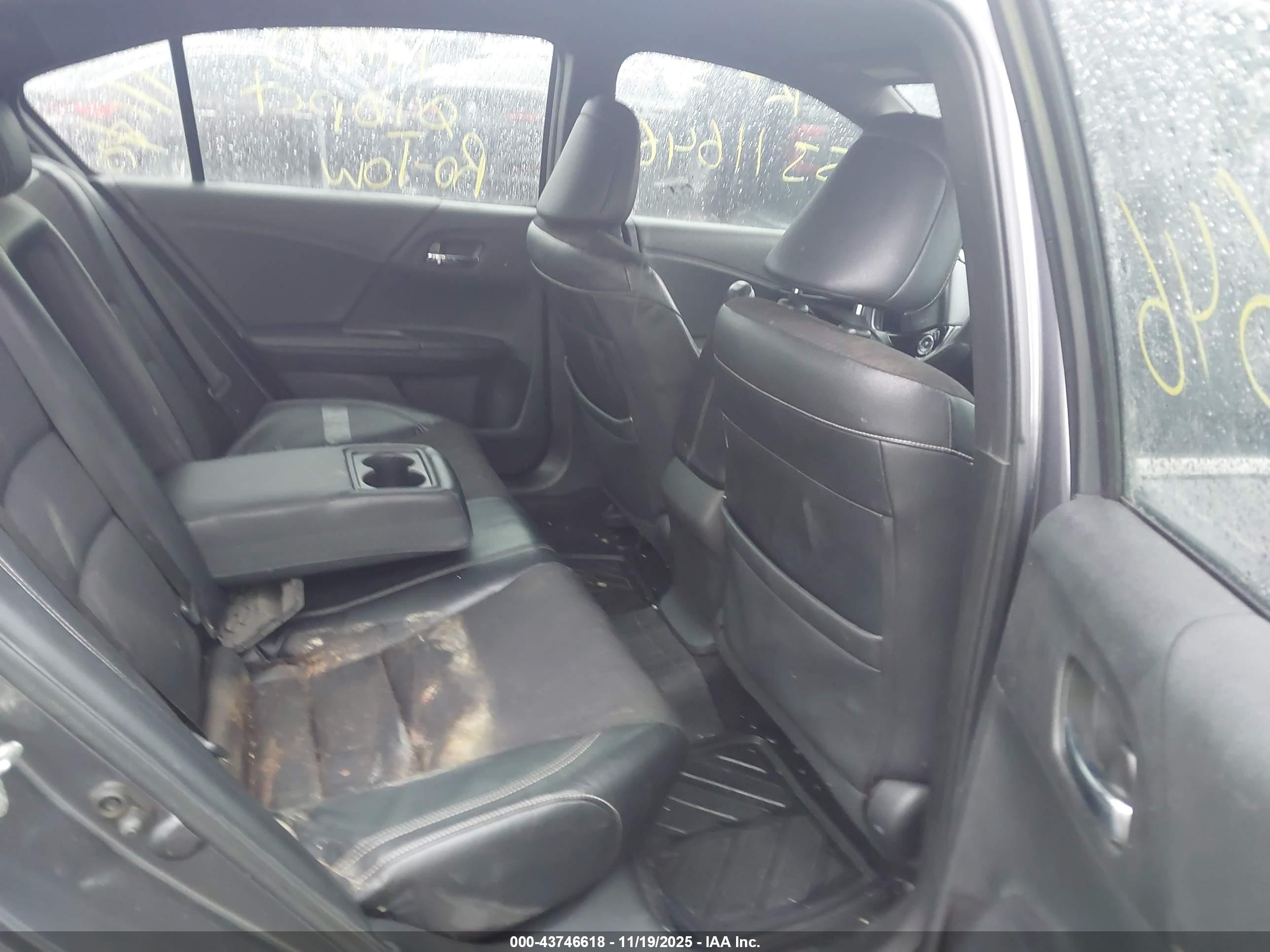 HONDA ACCORD image 8