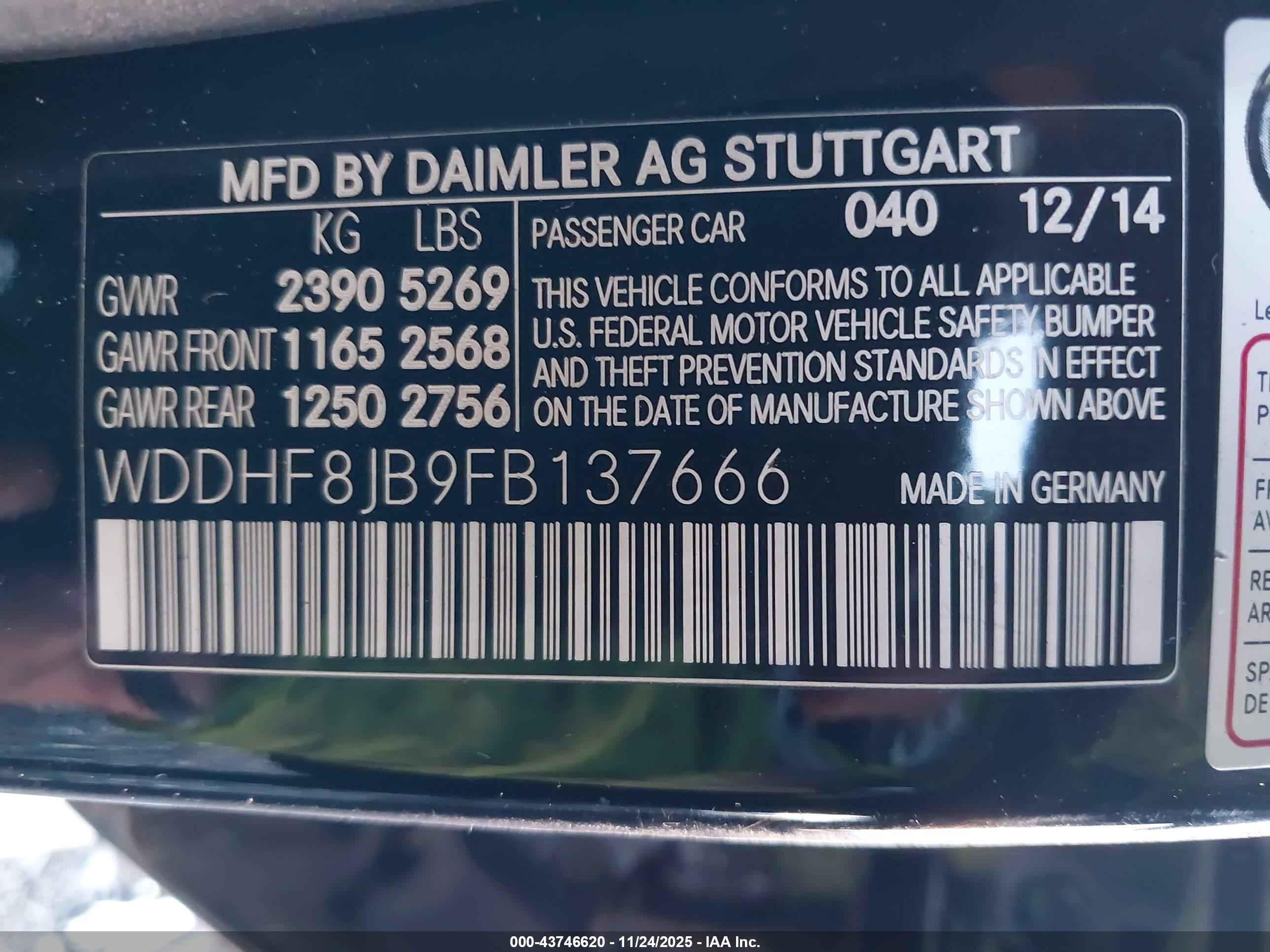 MERCEDES-BENZ E image 9