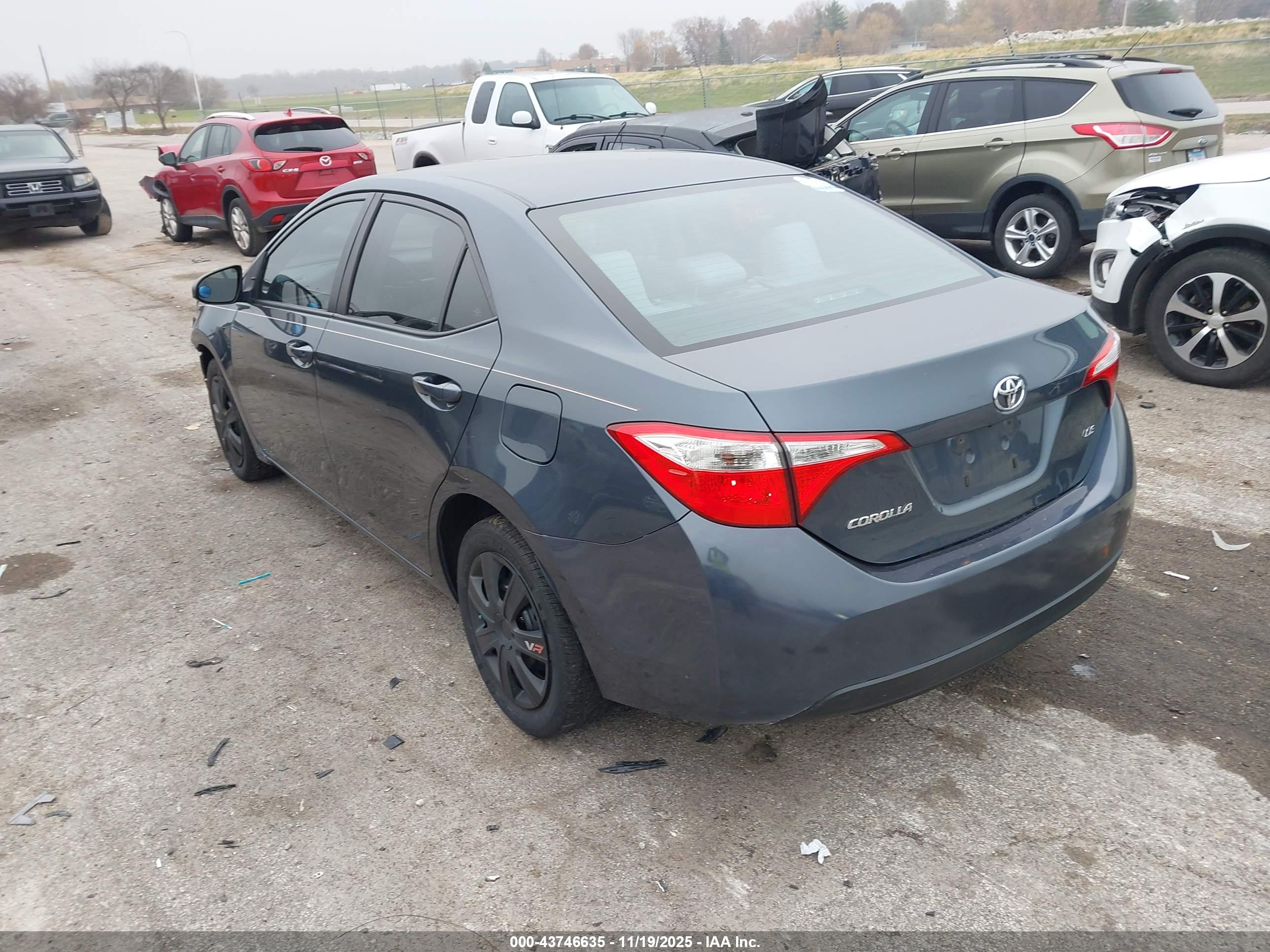 TOYOTA COROLLA image 3
