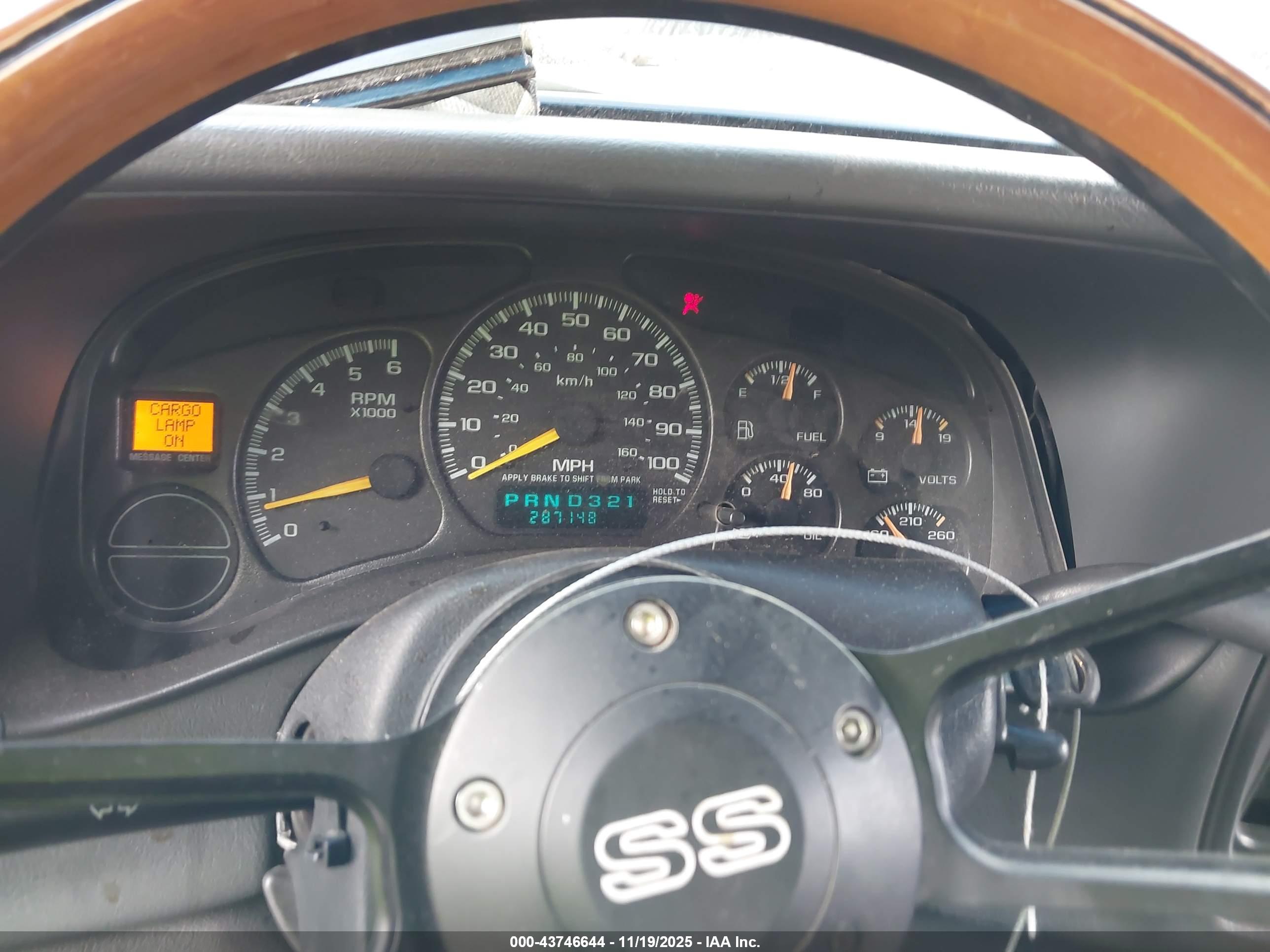 GMC SIERRA image 7
