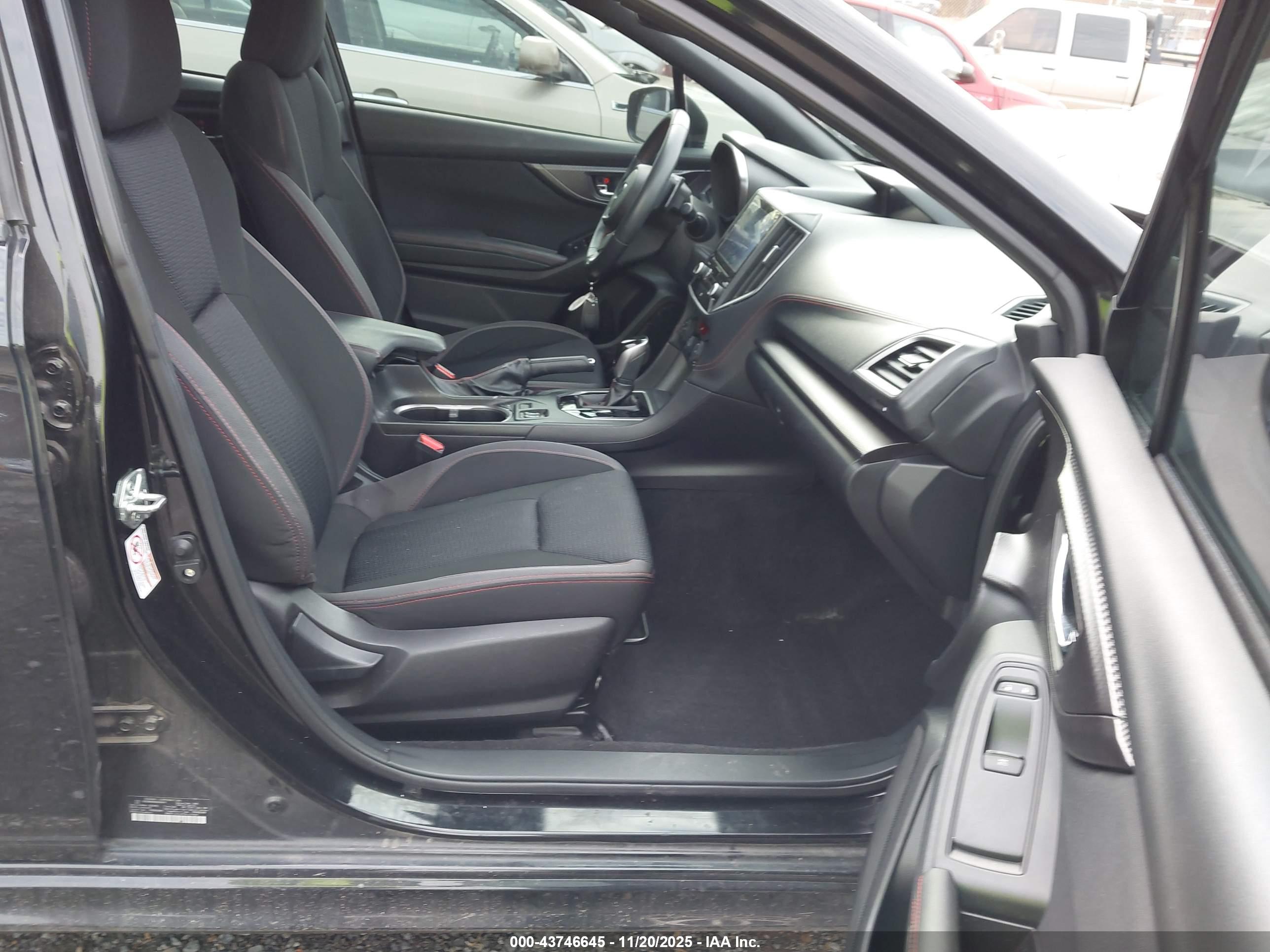 SUBARU IMPREZA image 5