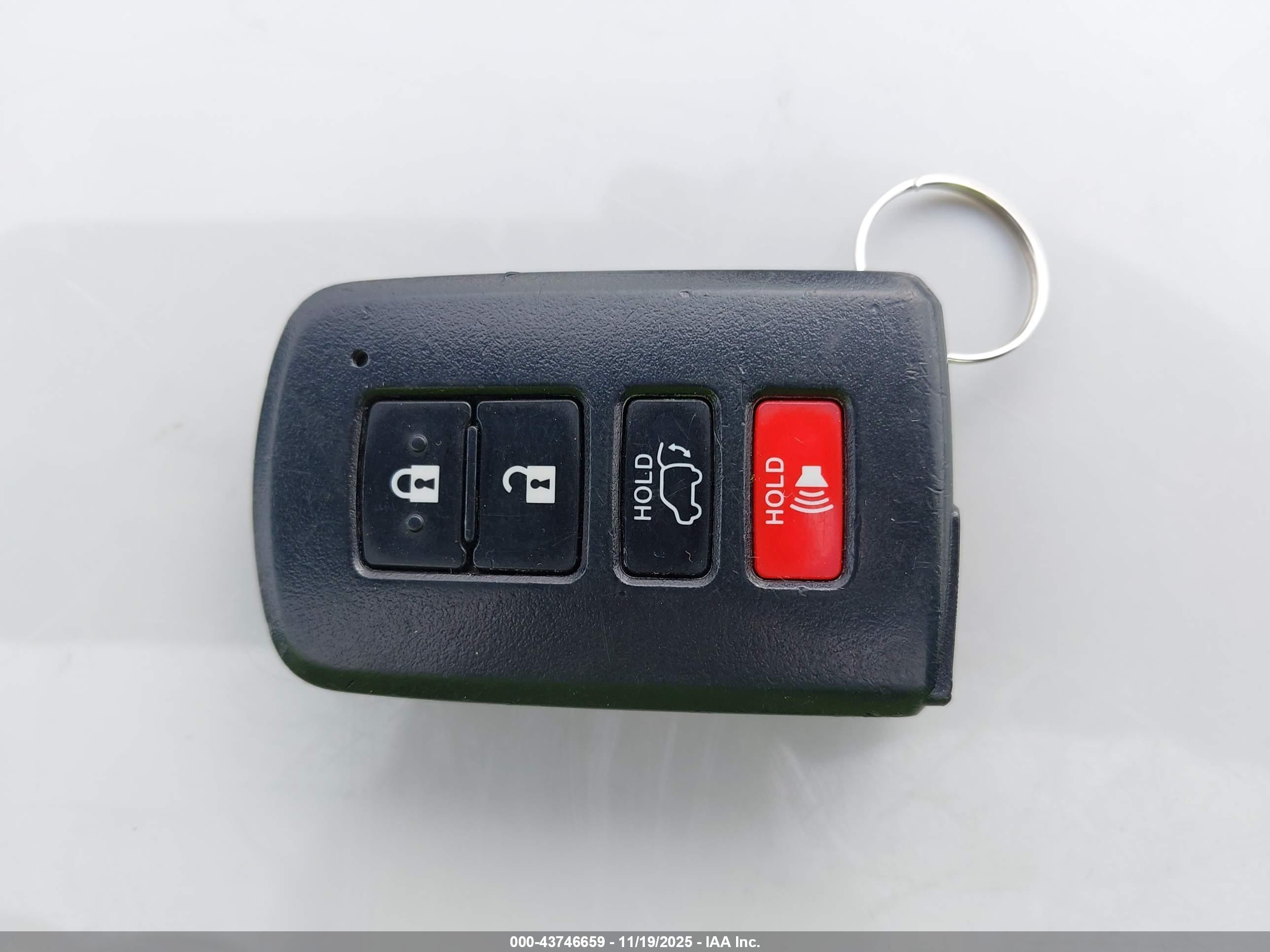 TOYOTA HIGHLANDER image 11