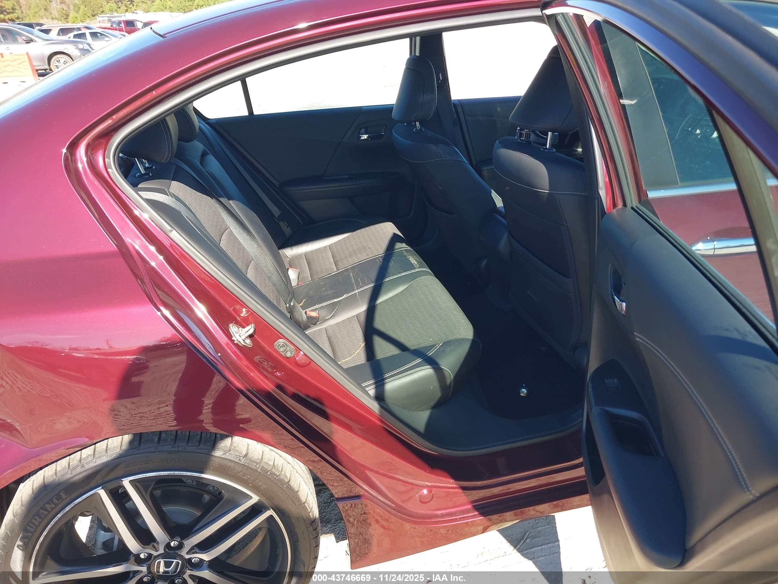 HONDA ACCORD image 8