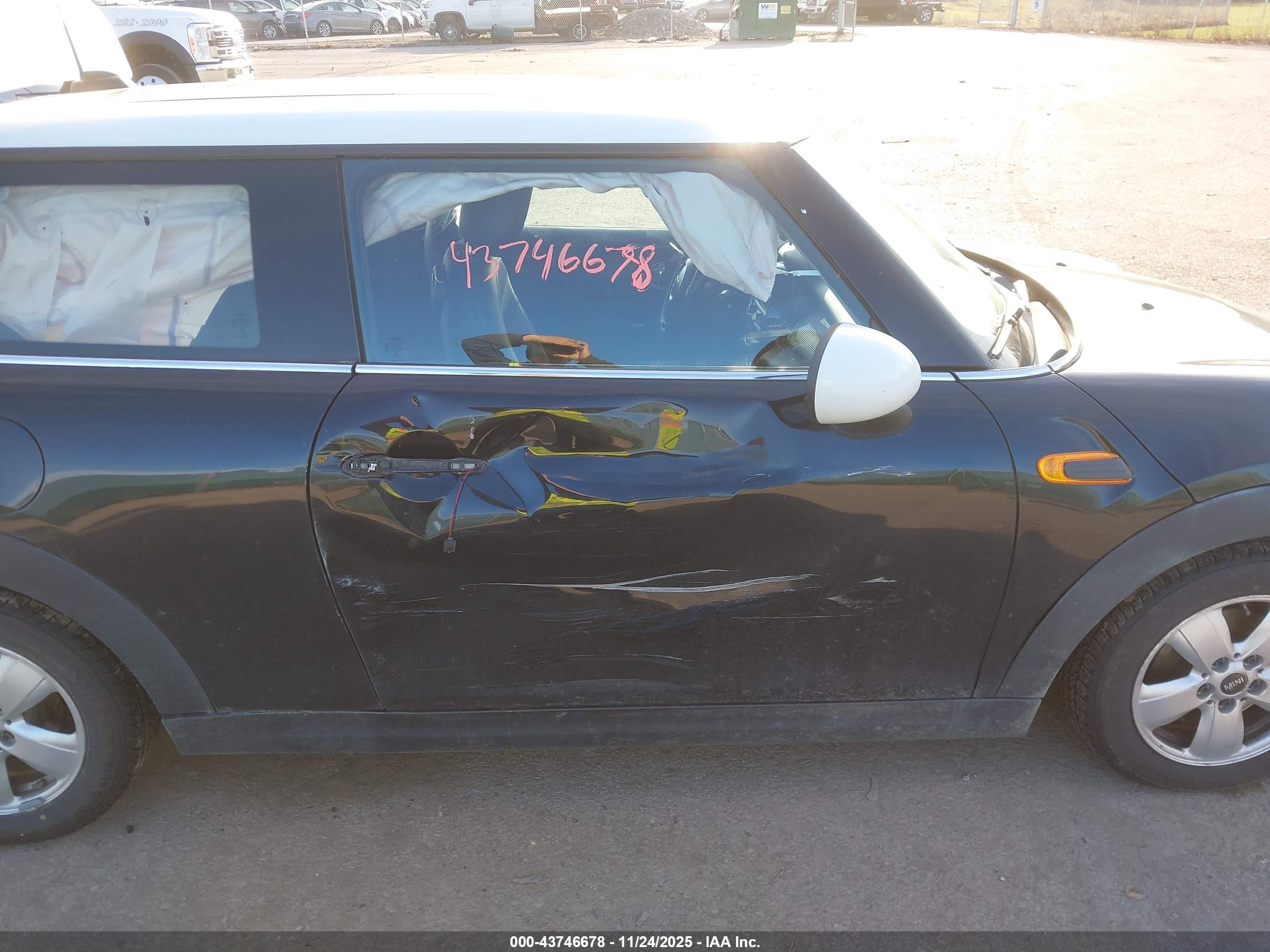 MINI HARDTOP image 6